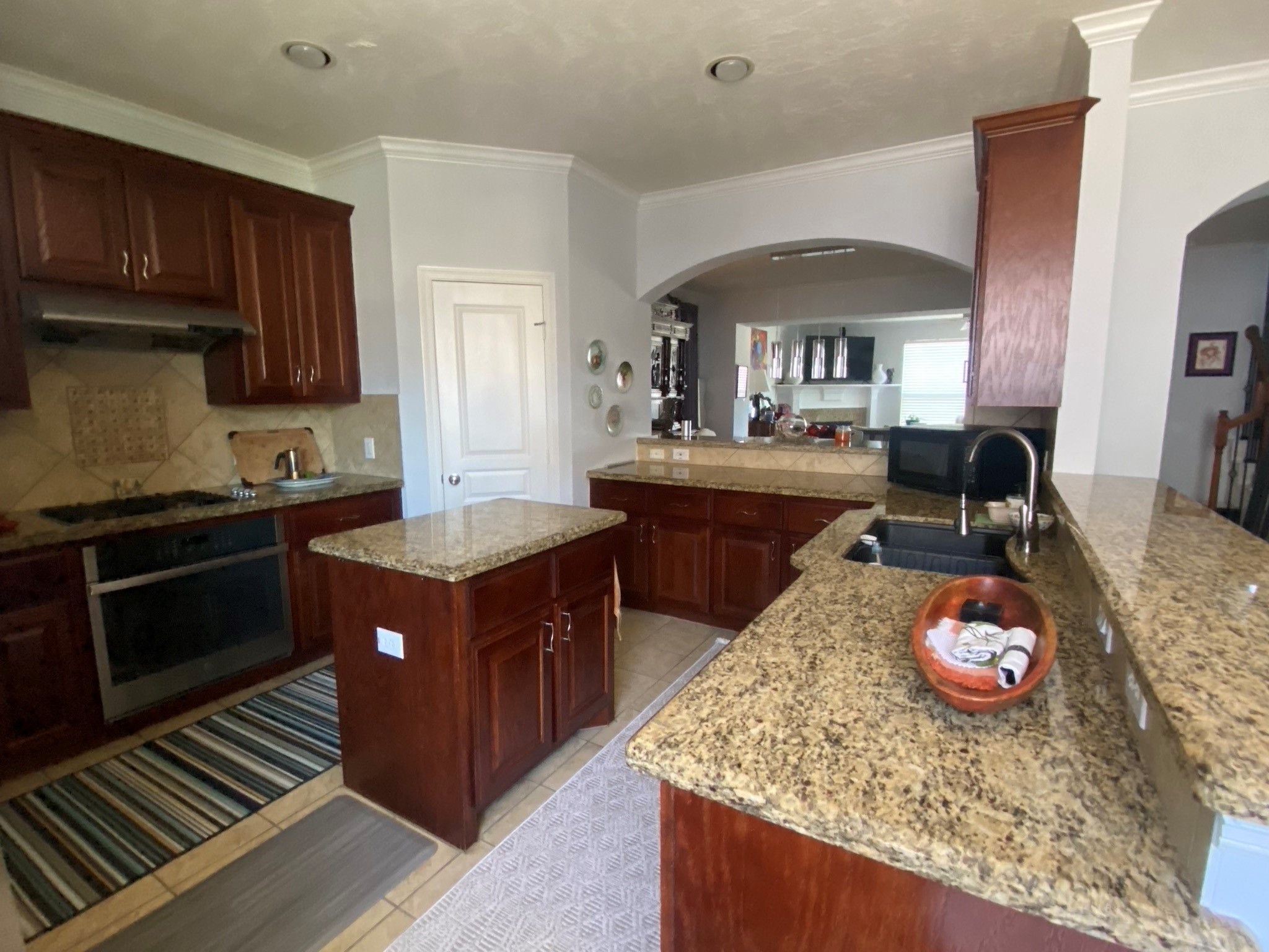 2931 Bering Drive Property Photo 5