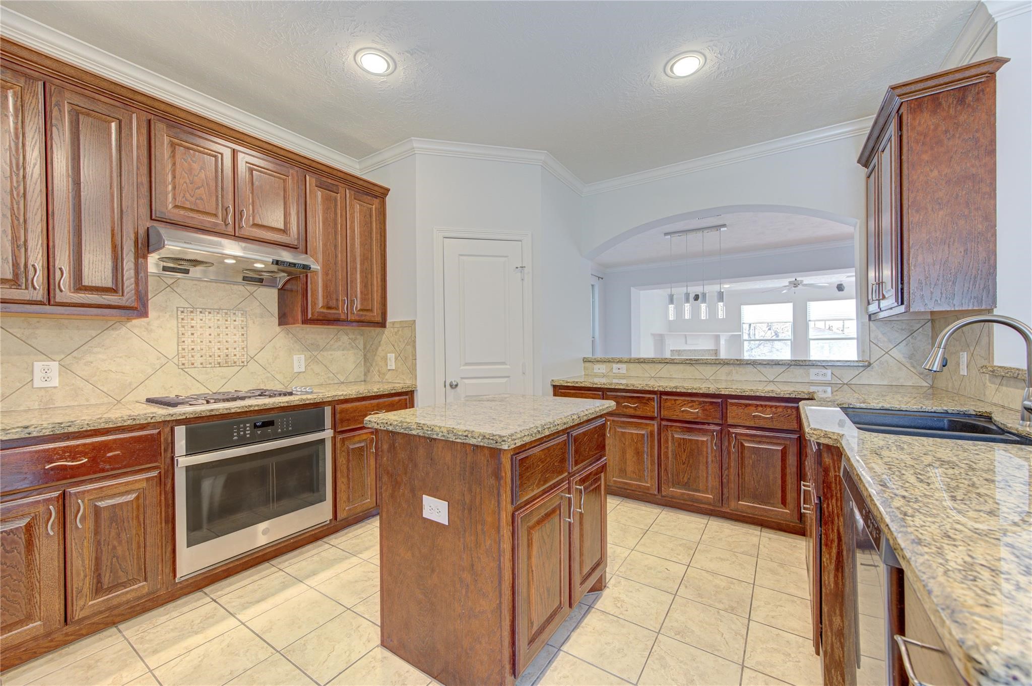 2931 Bering Drive Property Photo 6