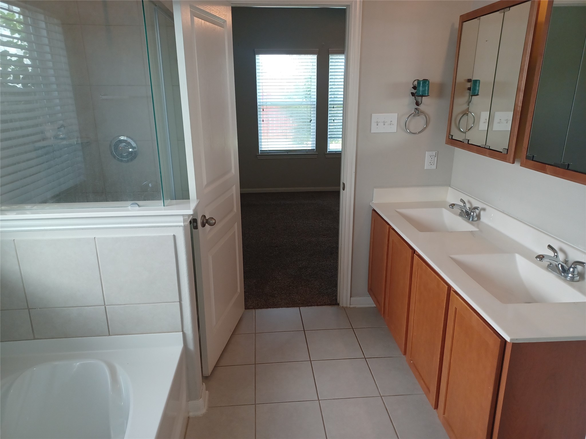 7707 Retama Terrace Lane Property Photo 6