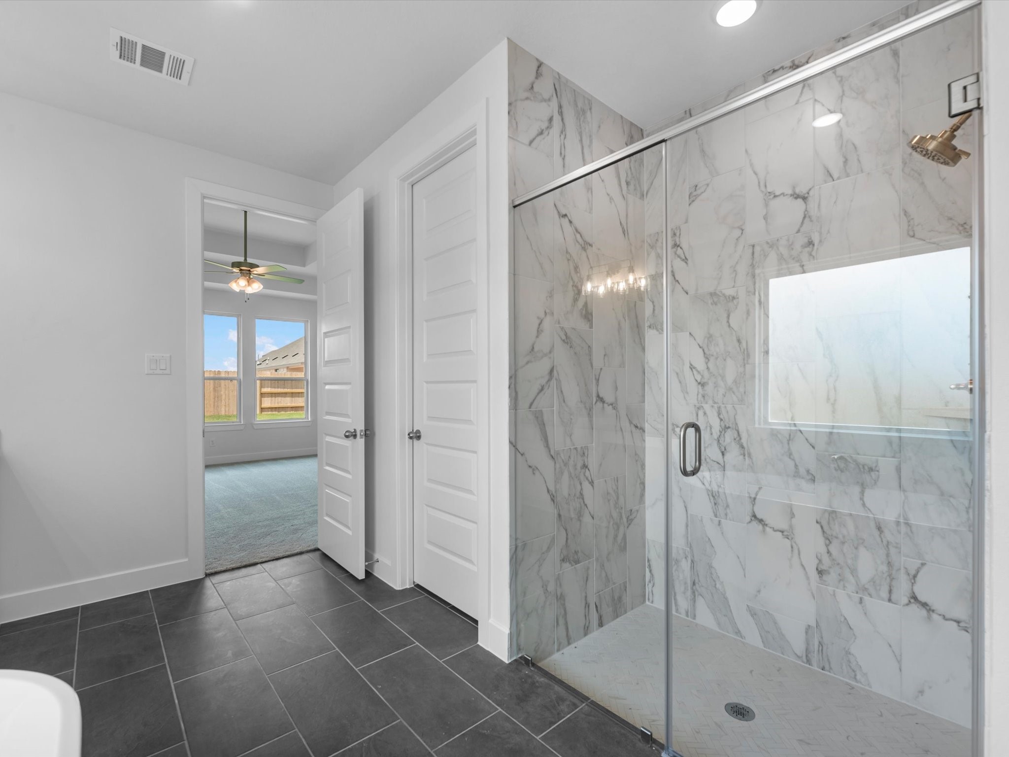 5227 Silk Petal Drive Property Photo 13