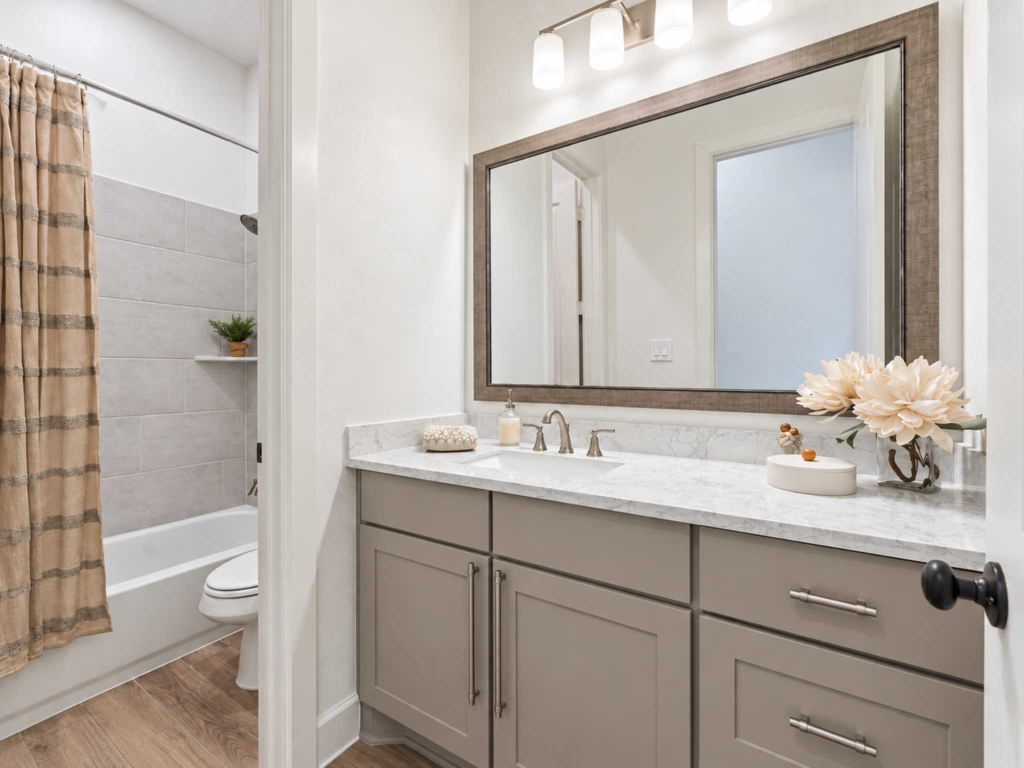 607 Starlit Sky Court Property Photo 40