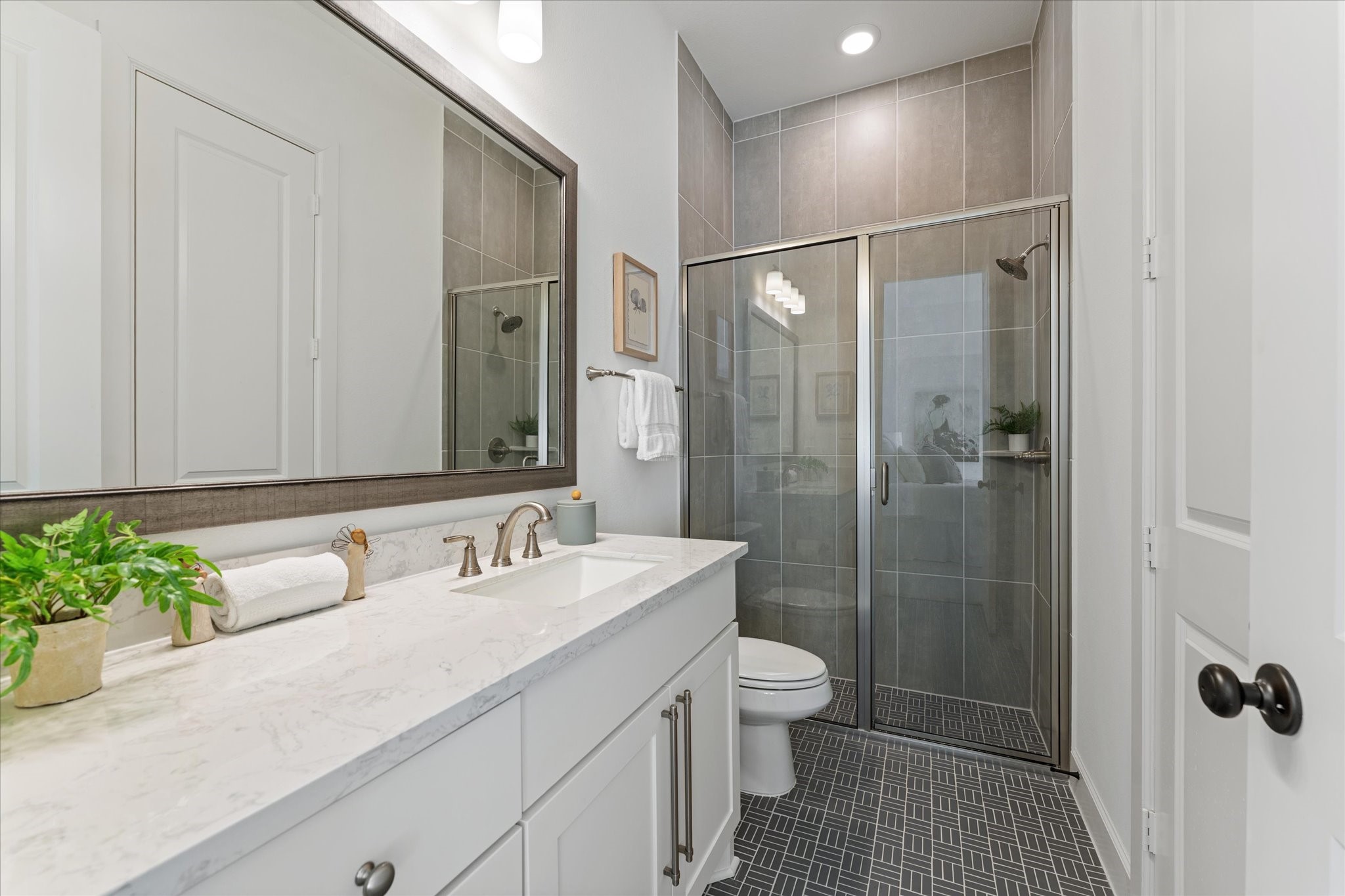 607 Starlit Sky Court Property Photo 43