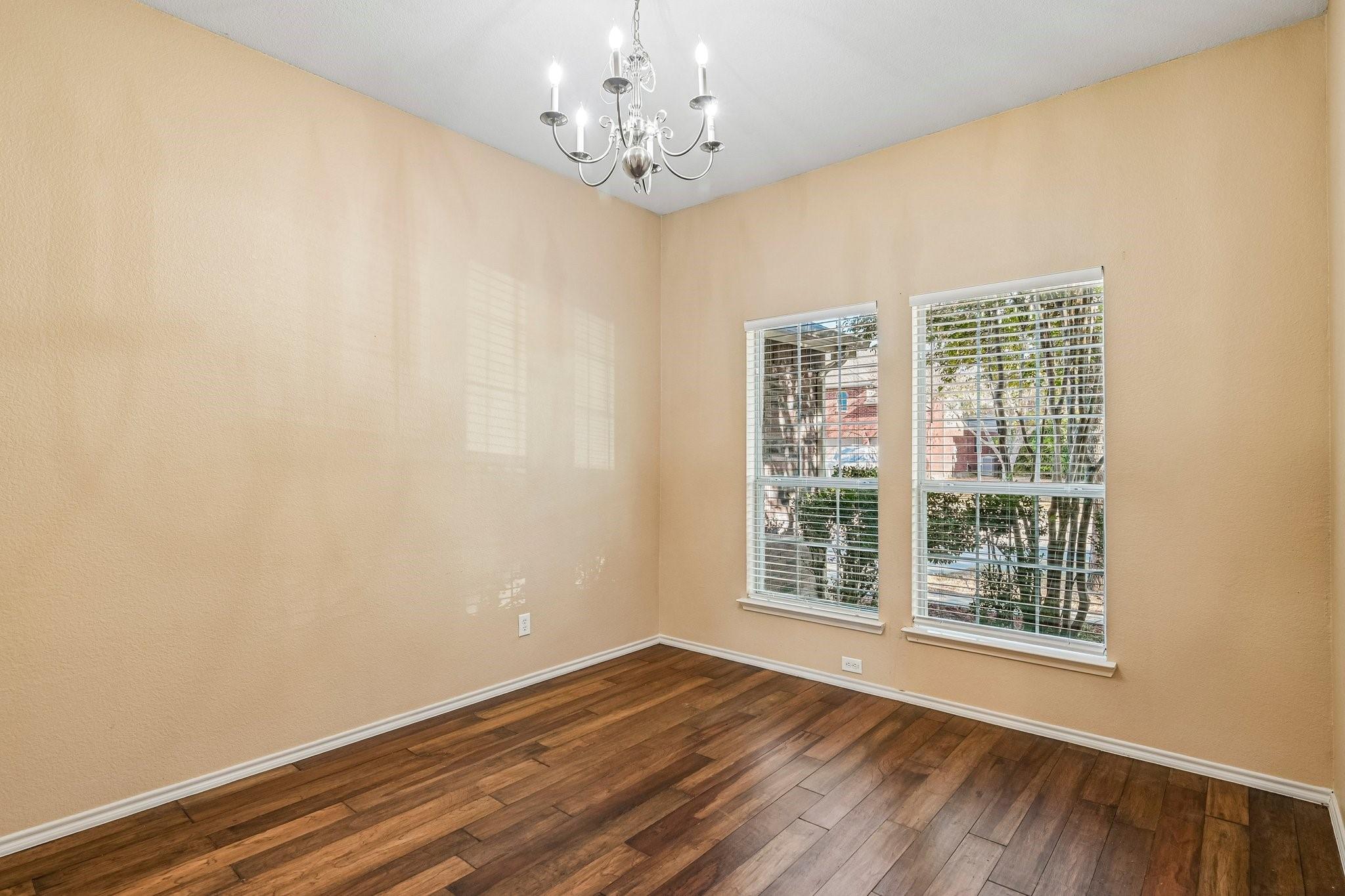 2033 Tanur Cascade Drive Property Photo 6