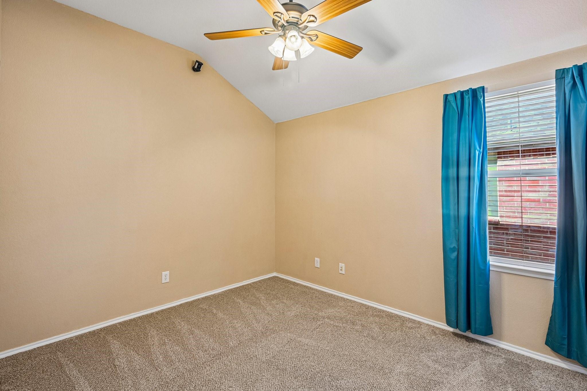 2033 Tanur Cascade Drive Property Photo 22