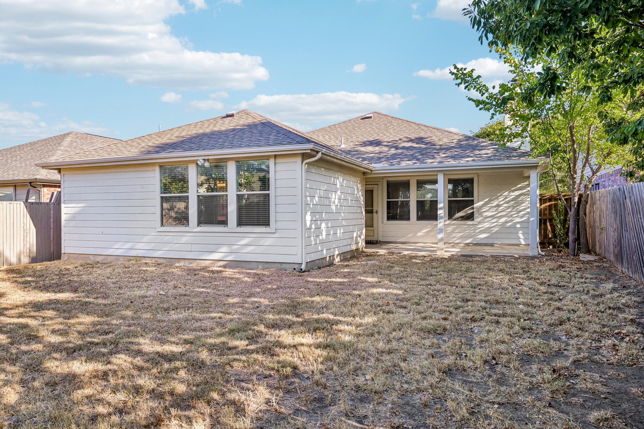 2033 Tanur Cascade Drive Property Photo 37
