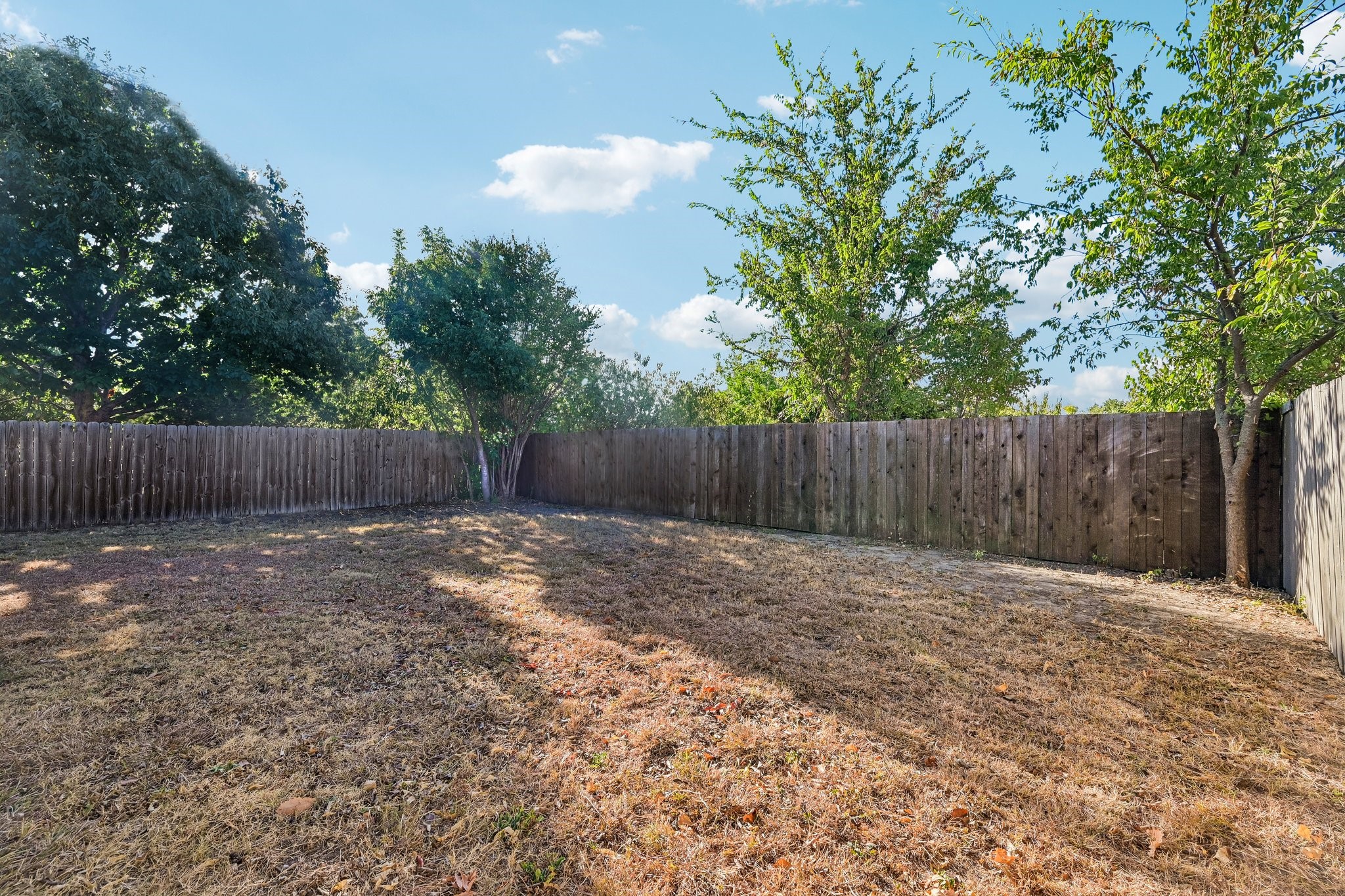 2033 Tanur Cascade Drive Property Photo 39