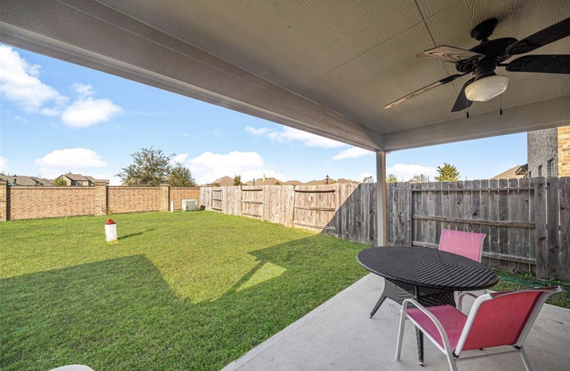 15419 Royce Holly Drive Property Photo 21