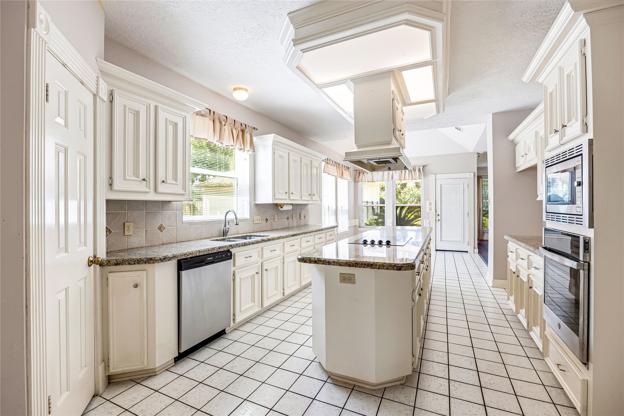8030 Downington Court Property Photo 15