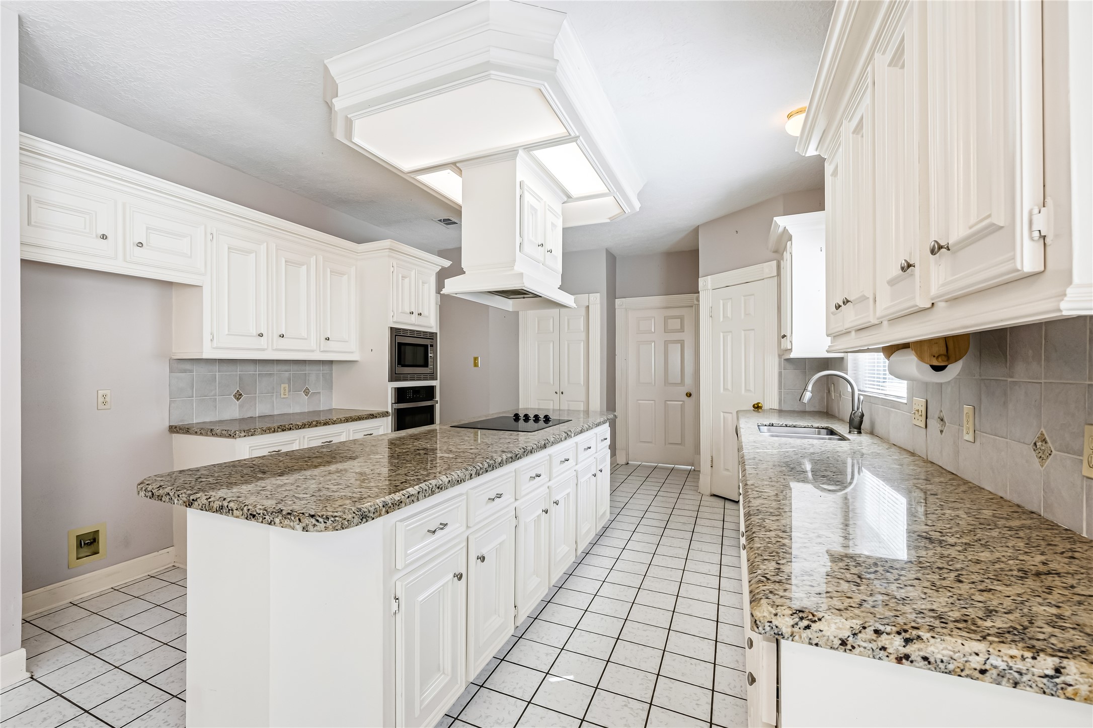 8030 Downington Court Property Photo 16
