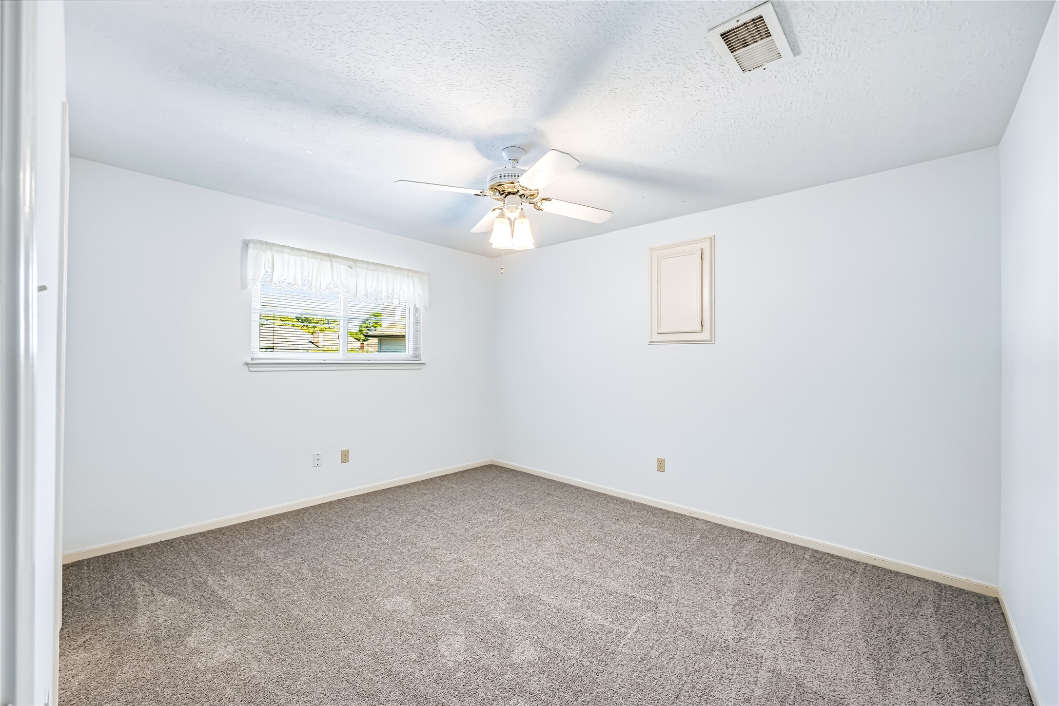 8030 Downington Court Property Photo 28