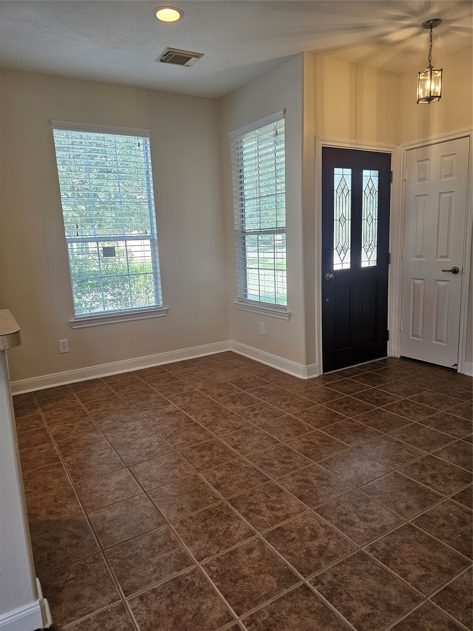3217 Victorian Manor Property Photo 2