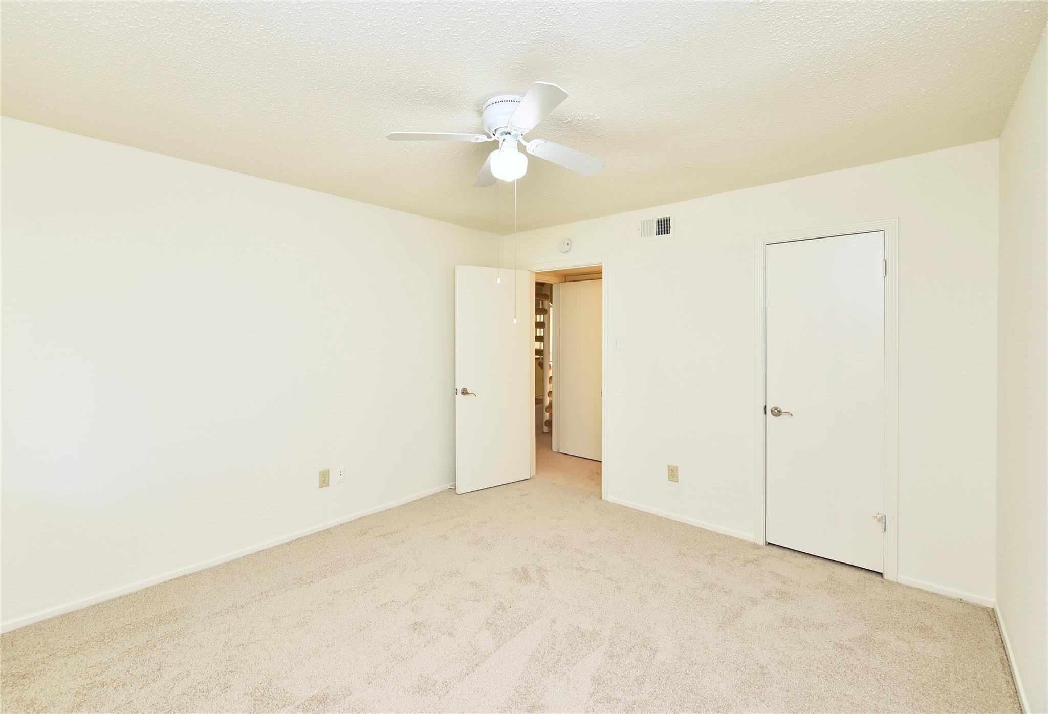 2035 Shorewood Lane Property Photo 24