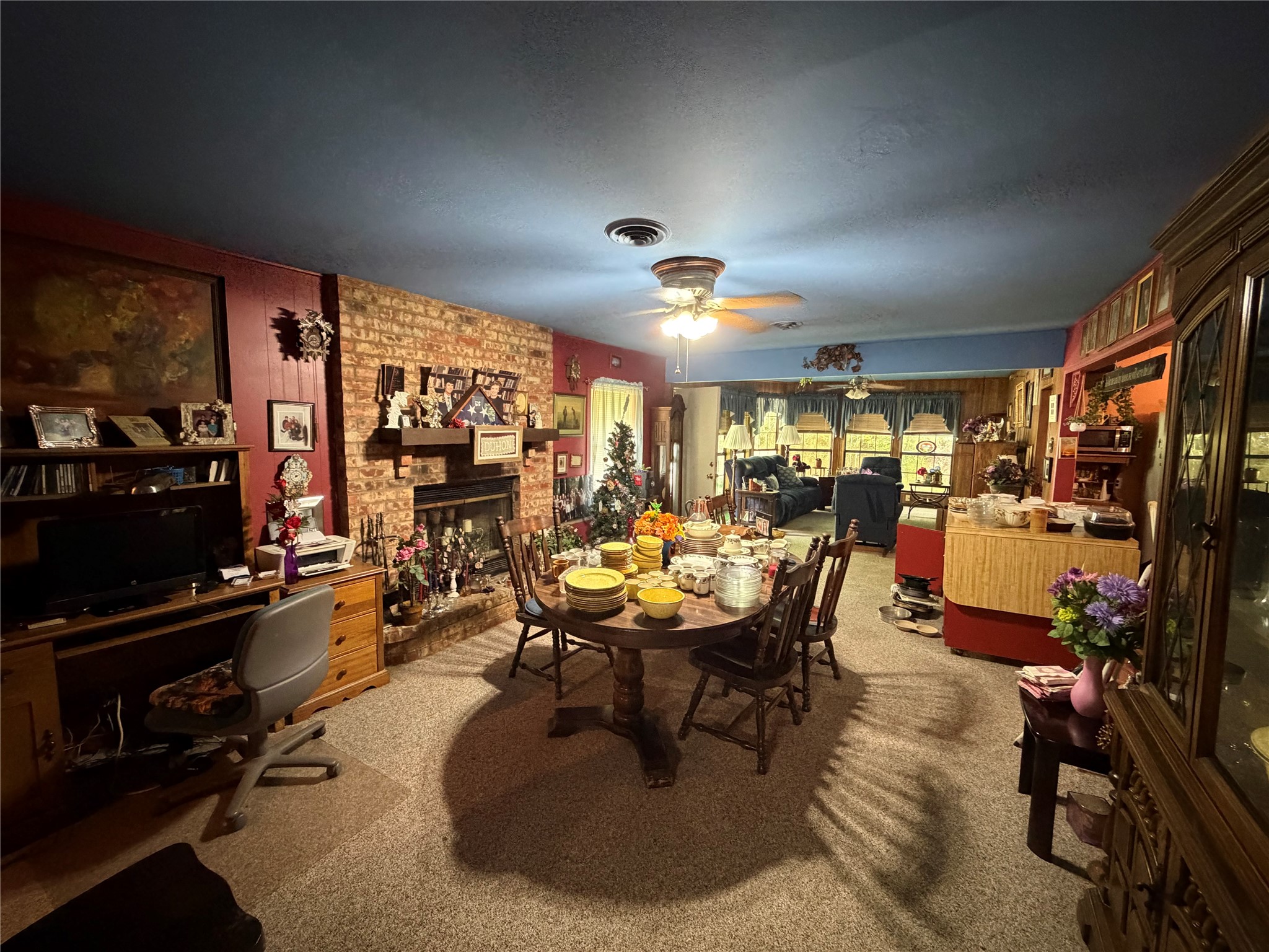 109 Dahlia Street Property Photo 8