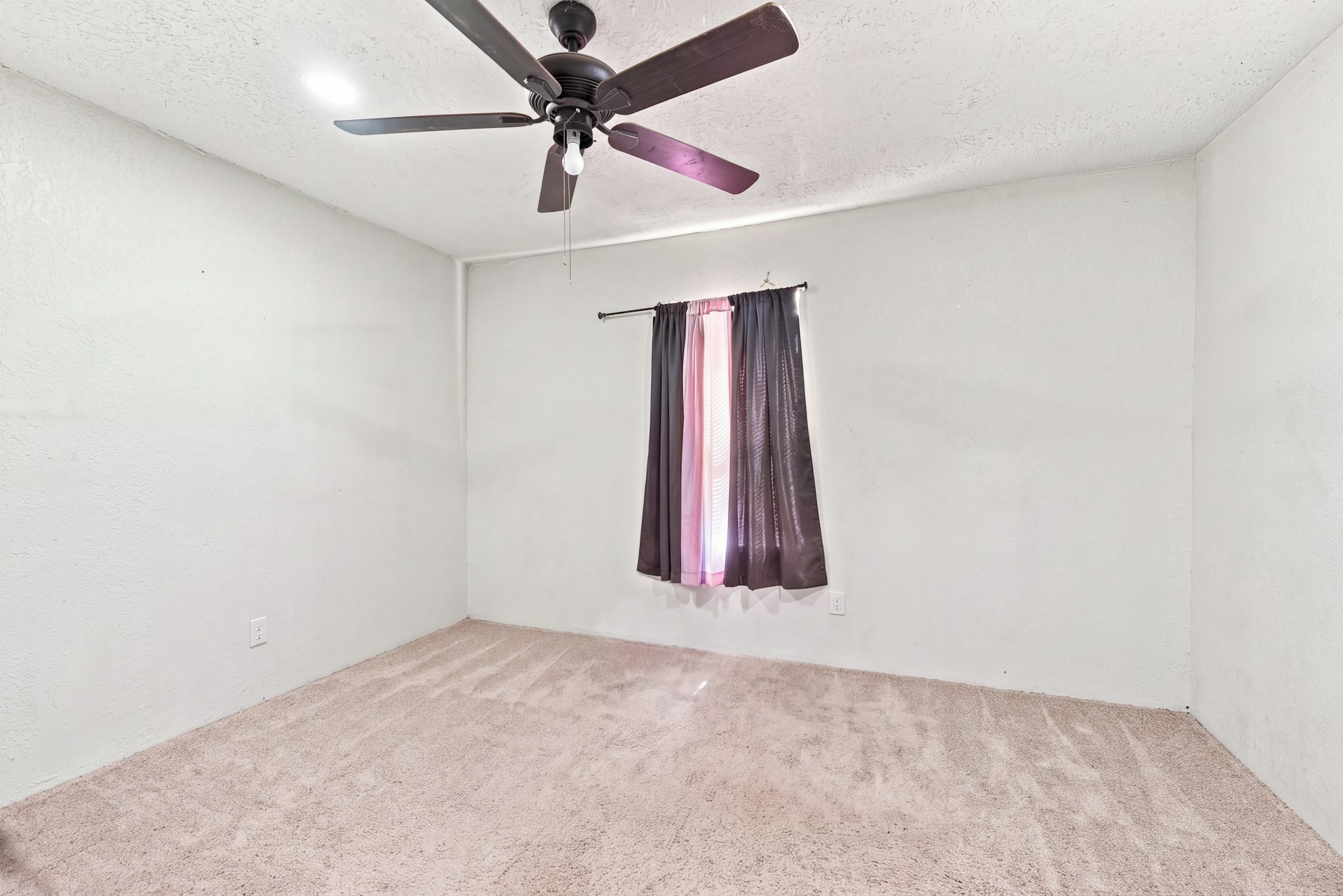 906 W Martin Luther King Street Property Photo 6