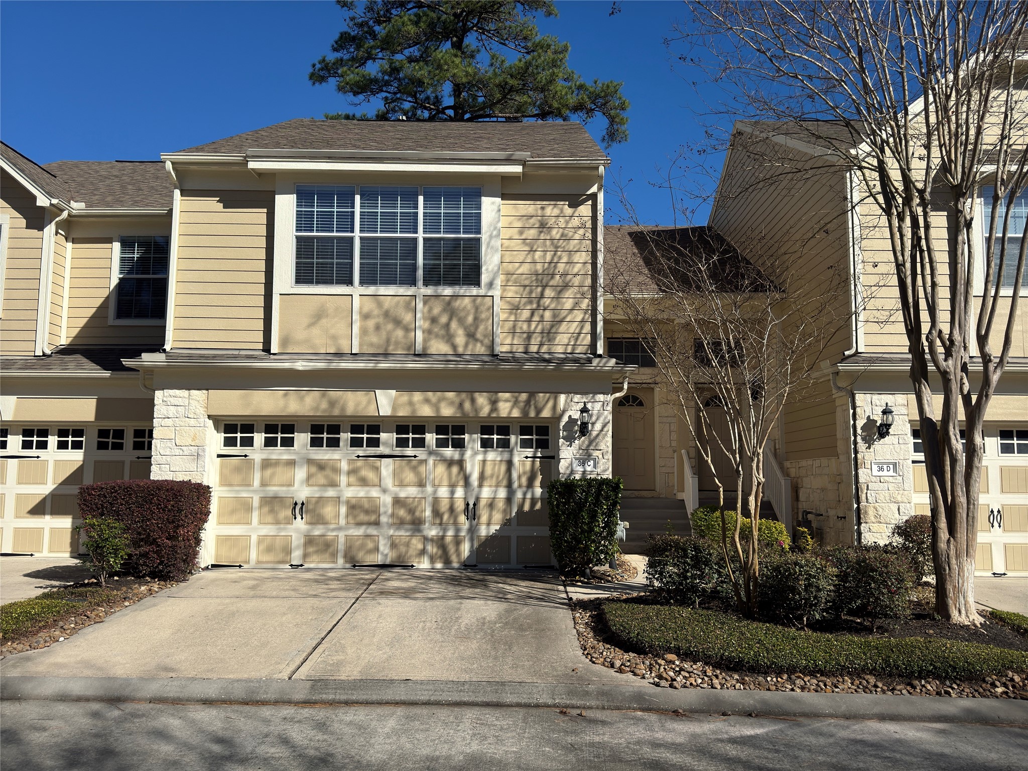 13600 Breton Ridge Street 36c Property Photo 2