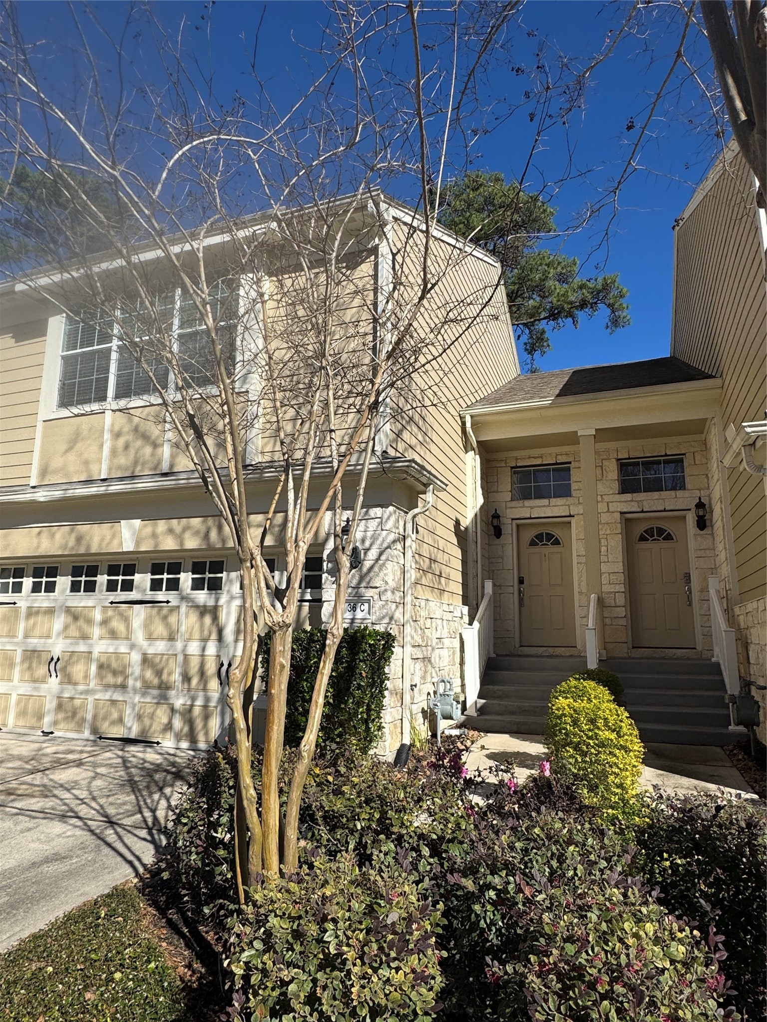 13600 Breton Ridge Street 36c Property Photo 4