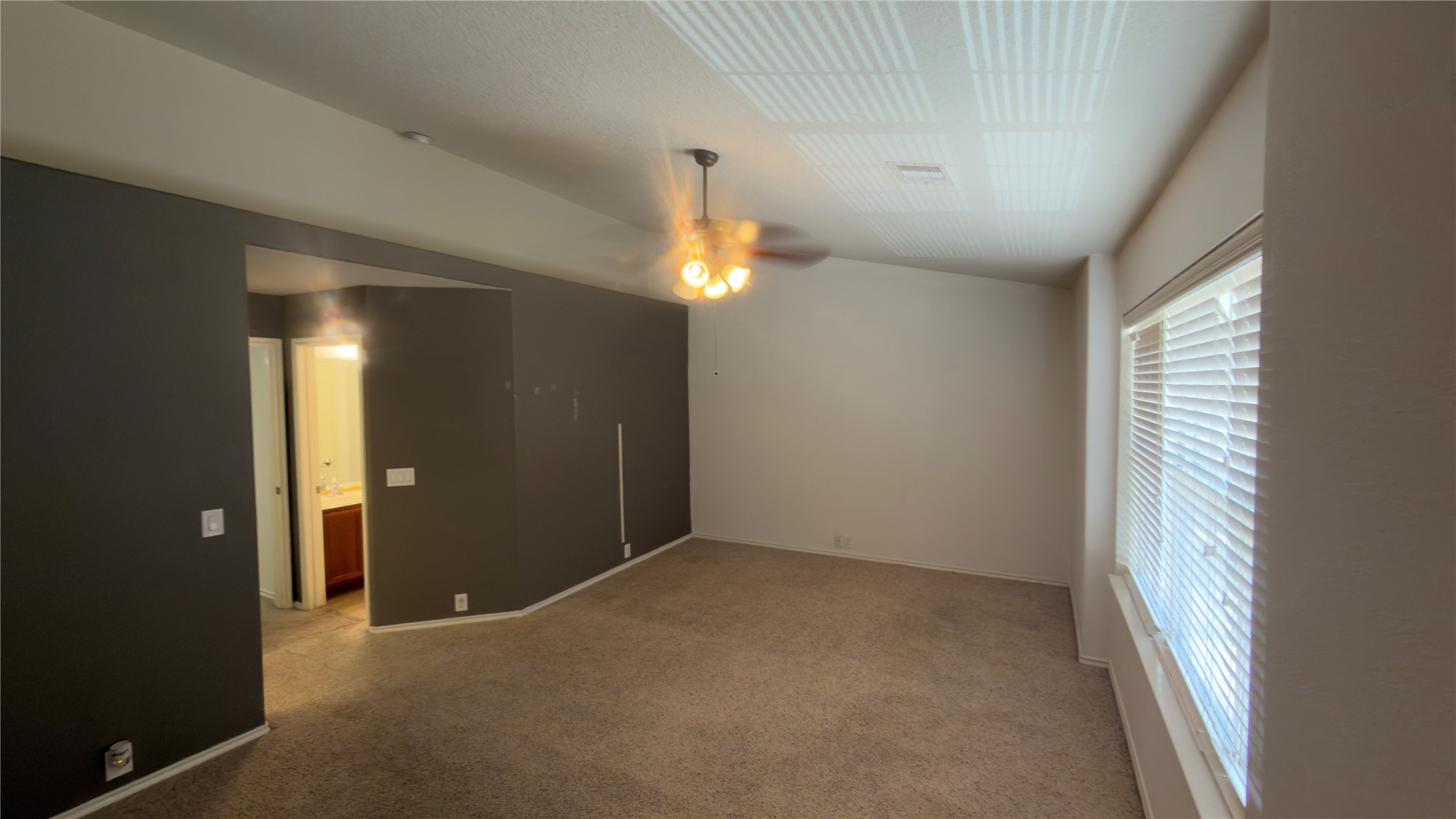 13600 Breton Ridge Street 36c Property Photo 7