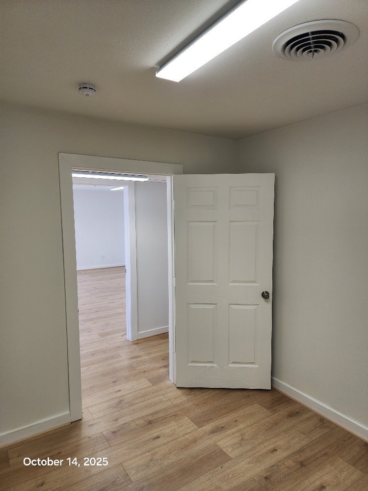 1301 N Avenue H Property Photo 17