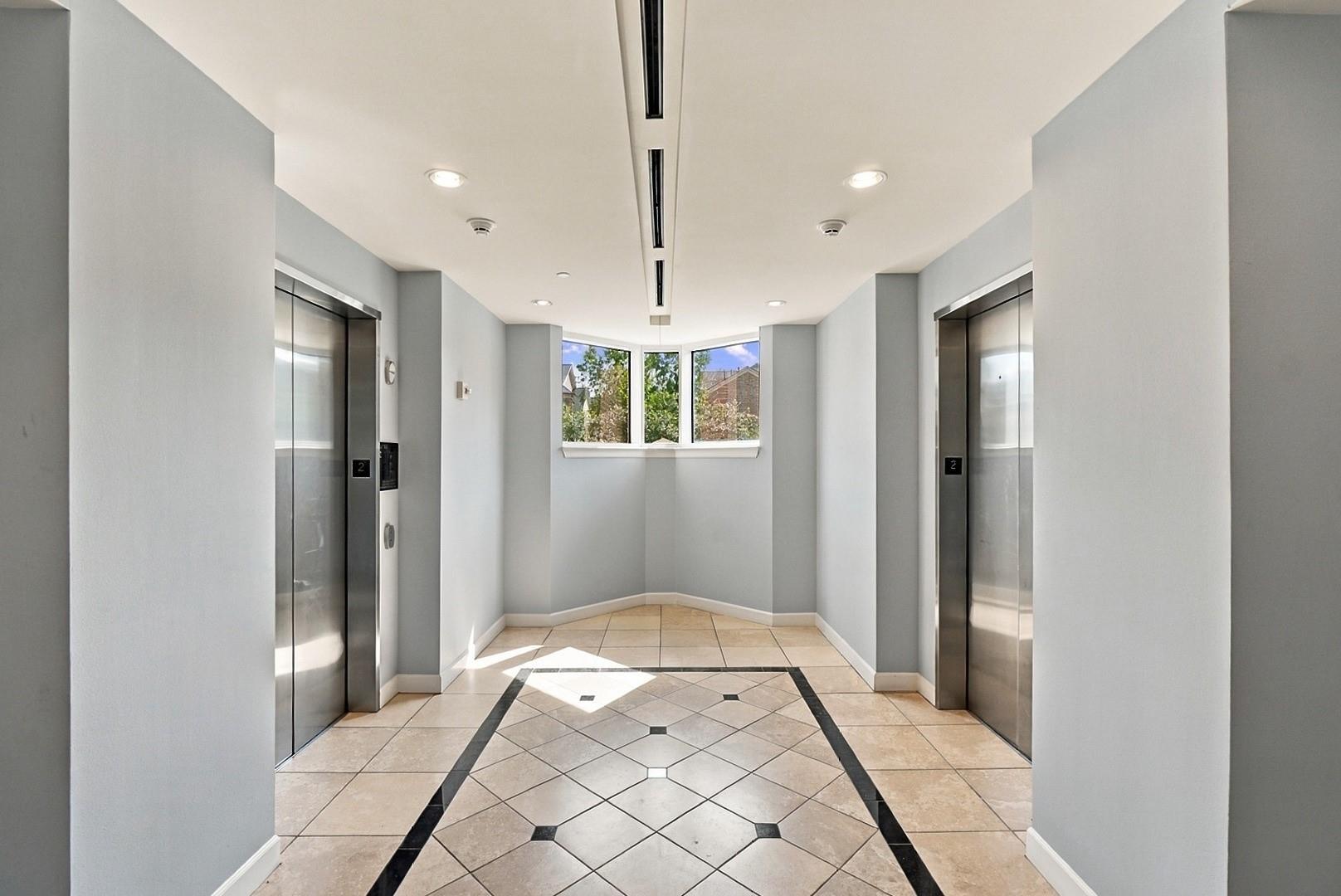 3 Waterway Court # 2d, The Woodlands Tx 77380 Property Photo 28