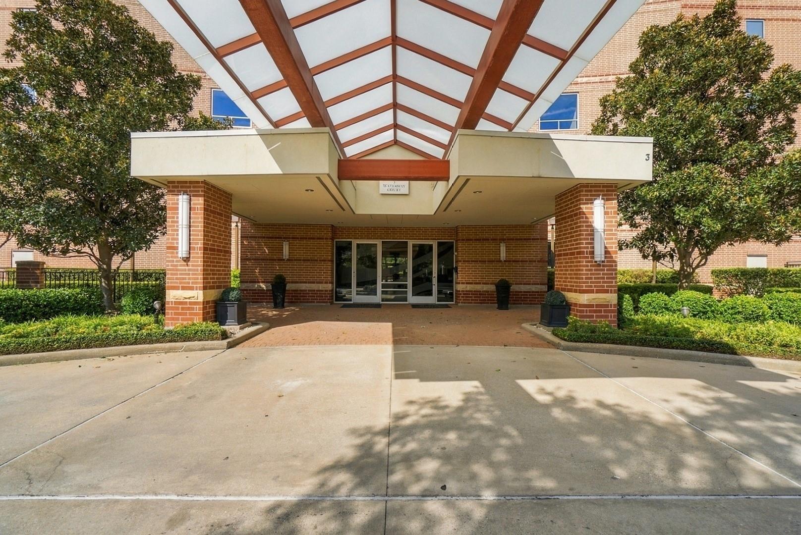 3 Waterway Court # 2d, The Woodlands Tx 77380 Property Photo 44