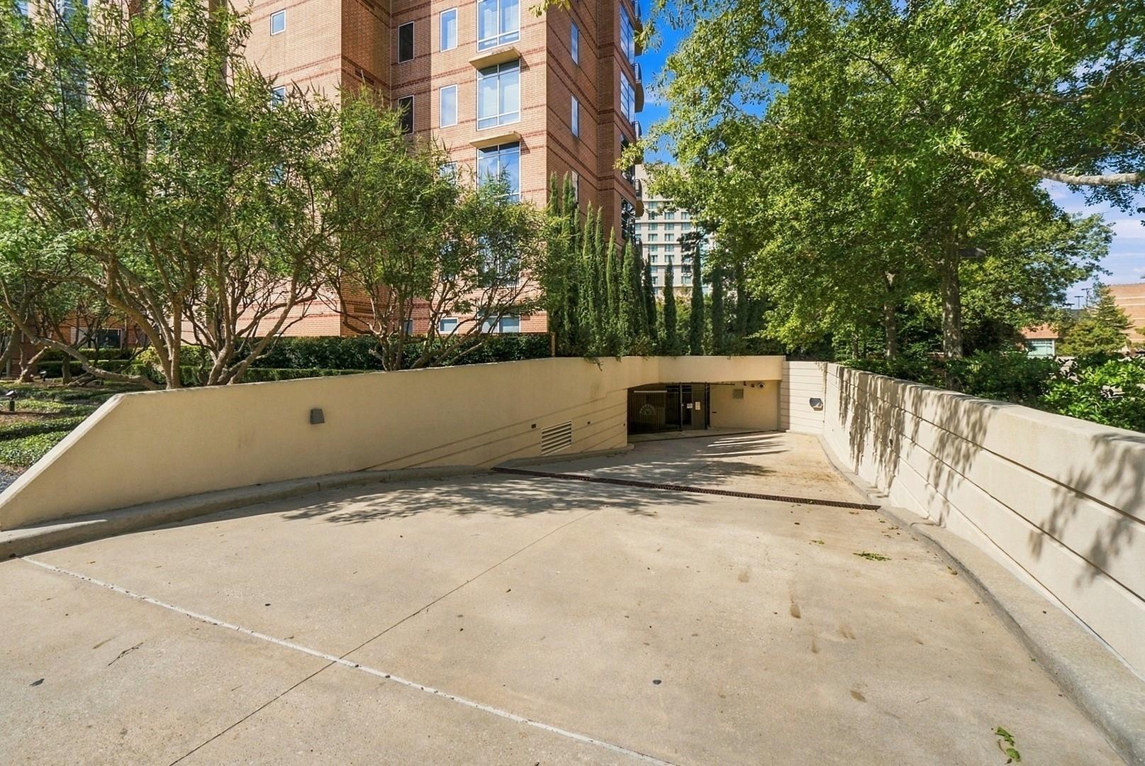 3 Waterway Court # 2d, The Woodlands Tx 77380 Property Photo 46