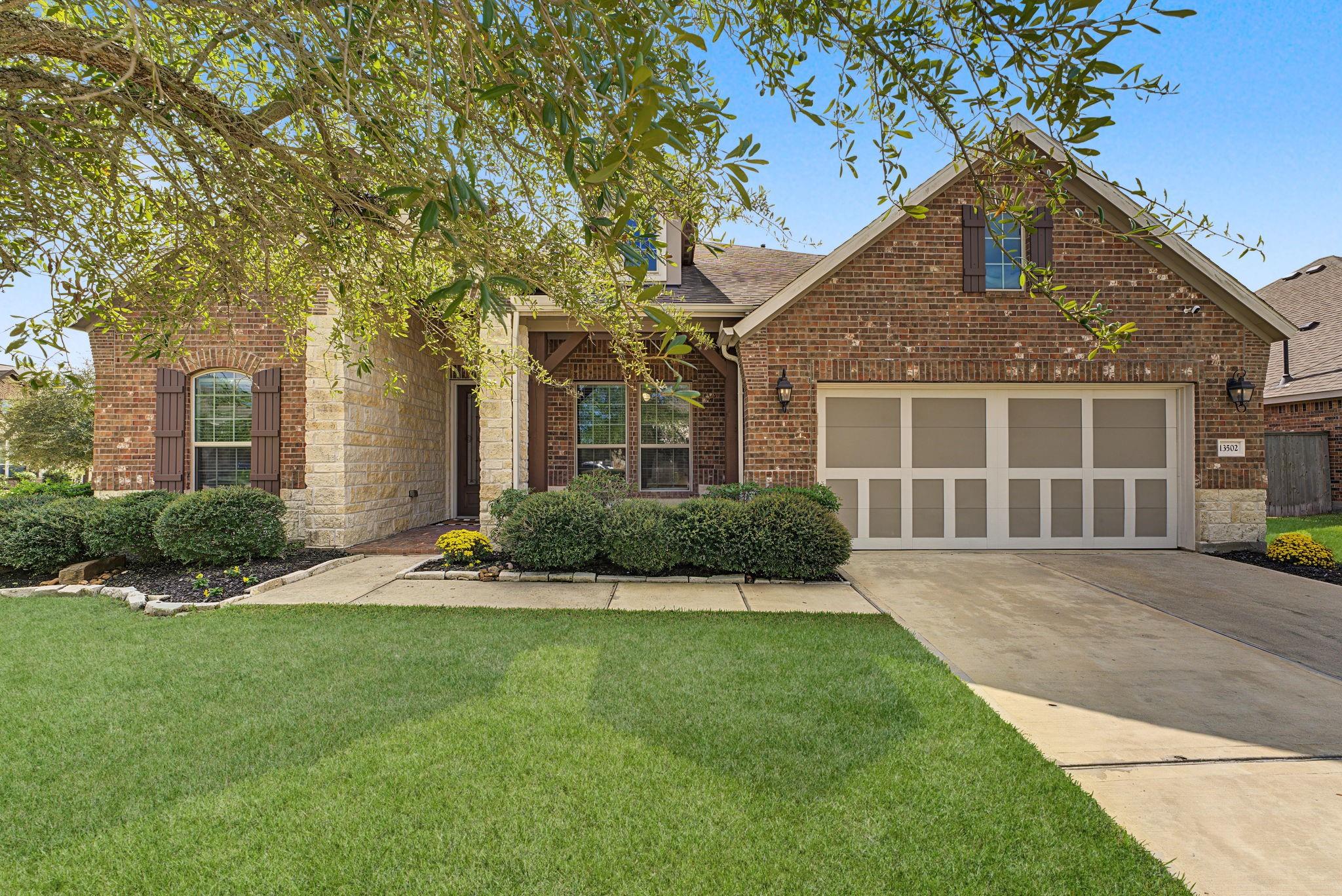 13502 Sorghum Drive, Rosharon Tx 77583 Property Photo 3