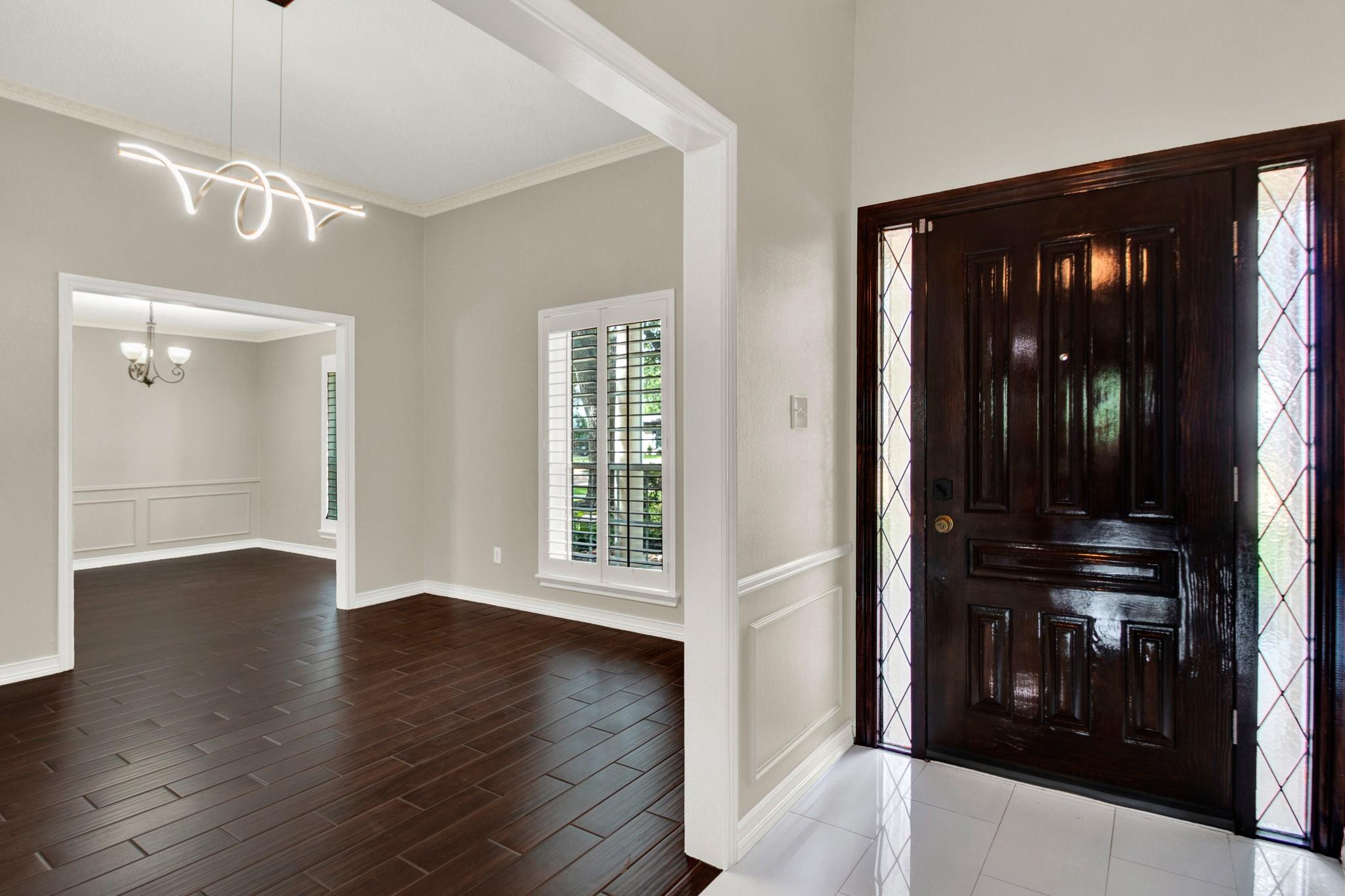 5315 Lawn Arbor Drive, Houston Tx 77066 Property Photo 5
