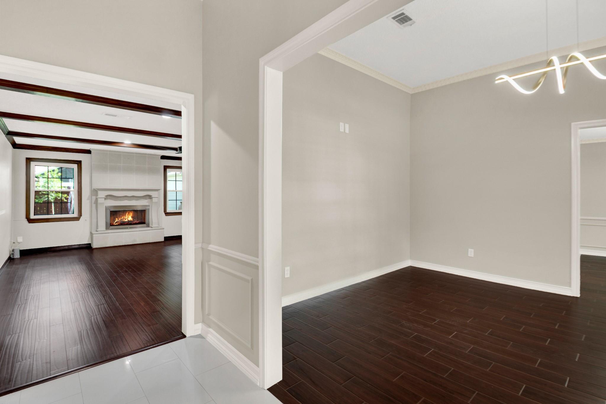 5315 Lawn Arbor Drive, Houston Tx 77066 Property Photo 6