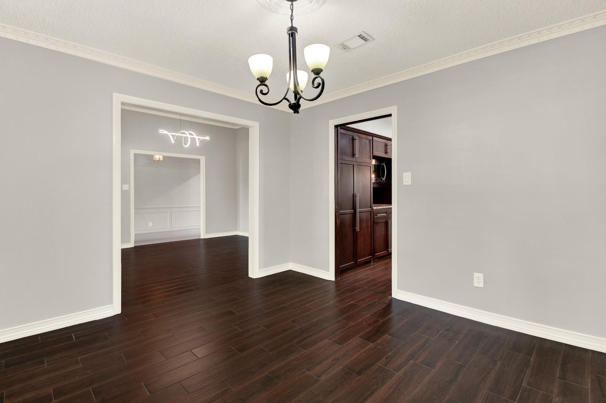 5315 Lawn Arbor Drive Property Photo 21