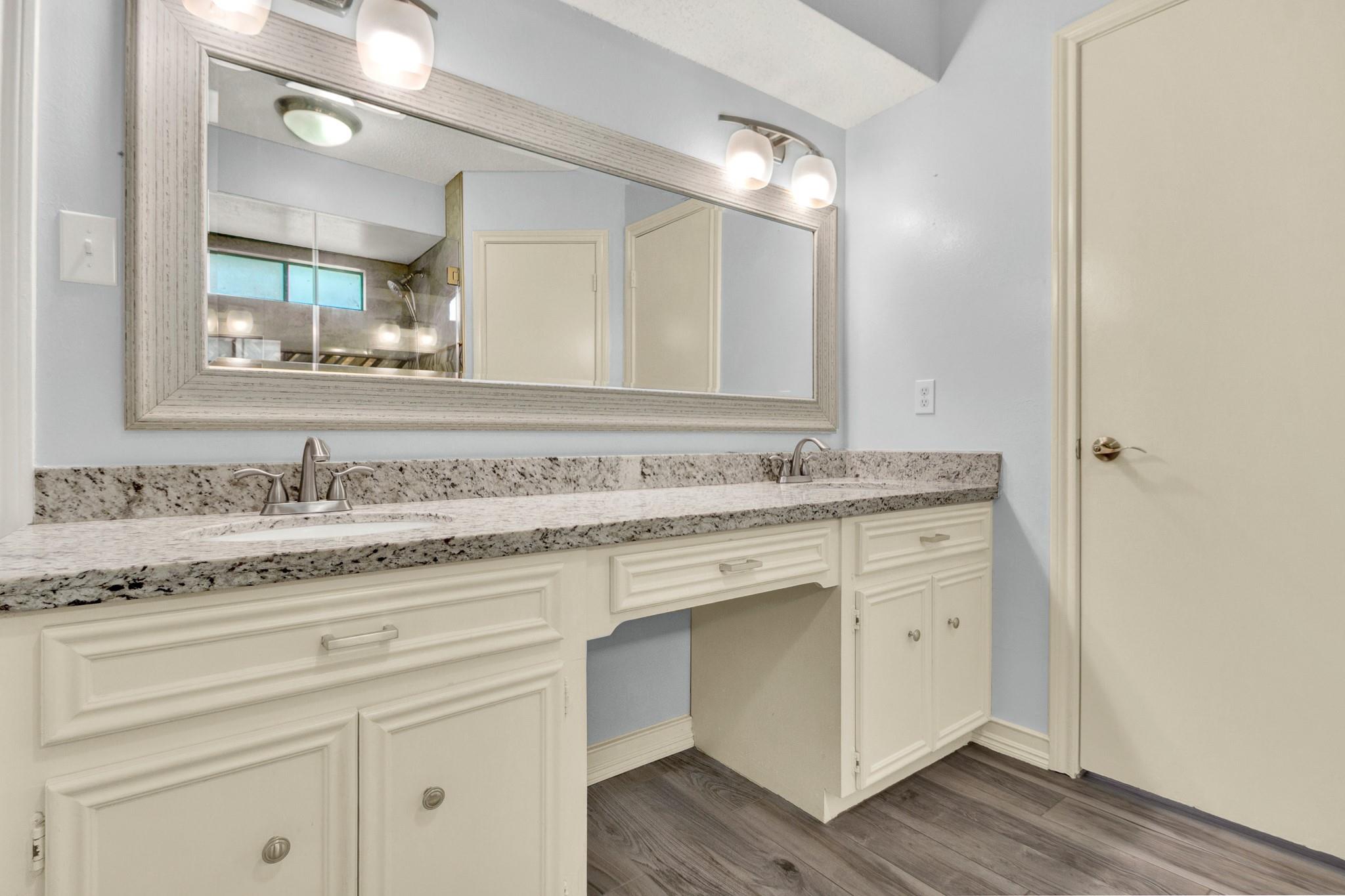 5315 Lawn Arbor Drive, Houston Tx 77066 Property Photo 26