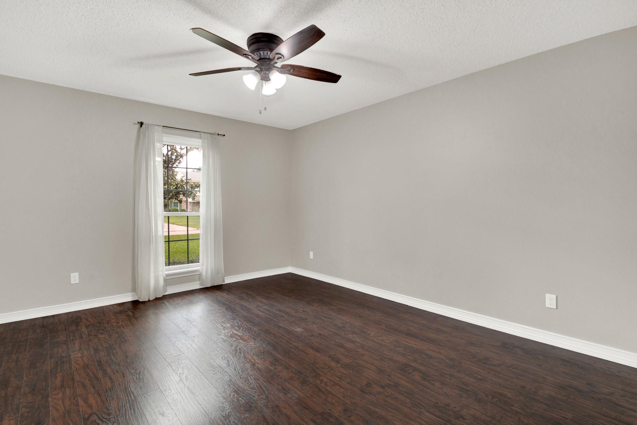 5315 Lawn Arbor Drive Property Photo 32