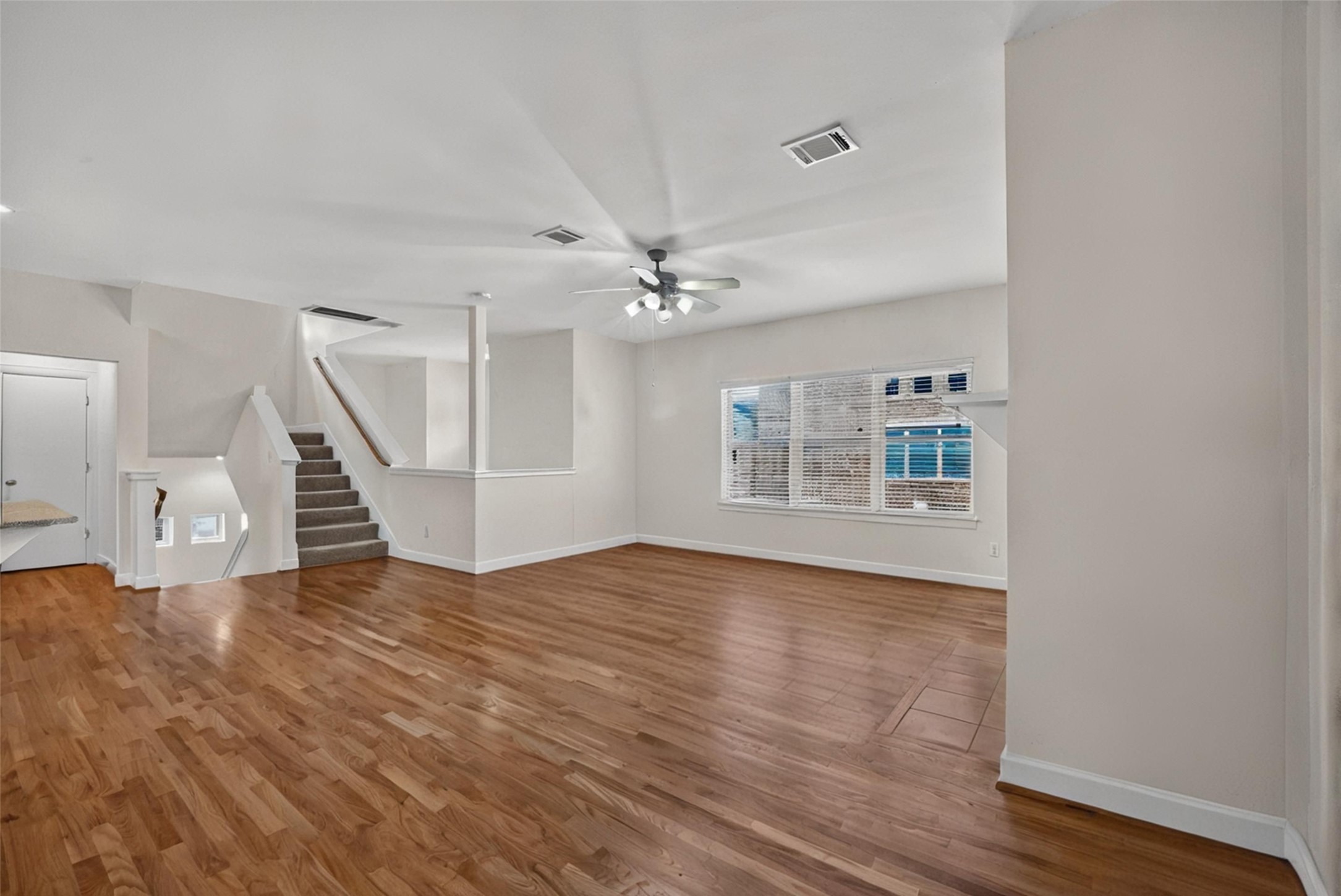 11509 Main Ash Drive Property Photo 6