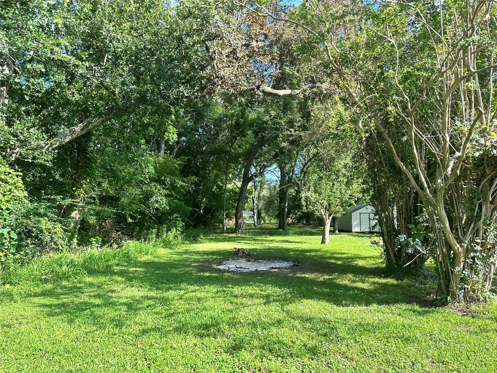 402 E Young Street Property Photo 1