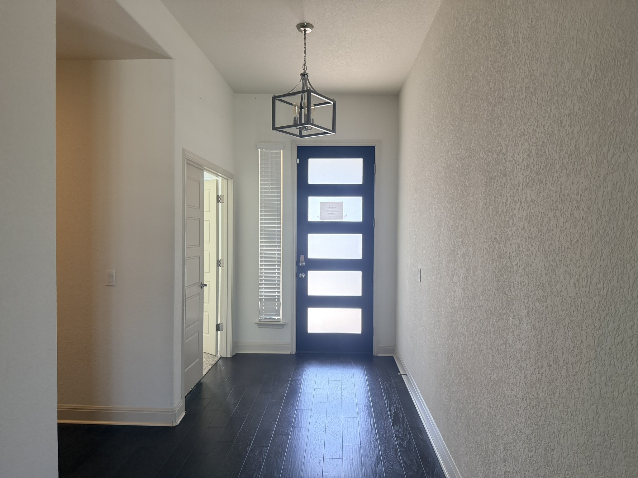 16824 Aventura Avenue Property Photo 4
