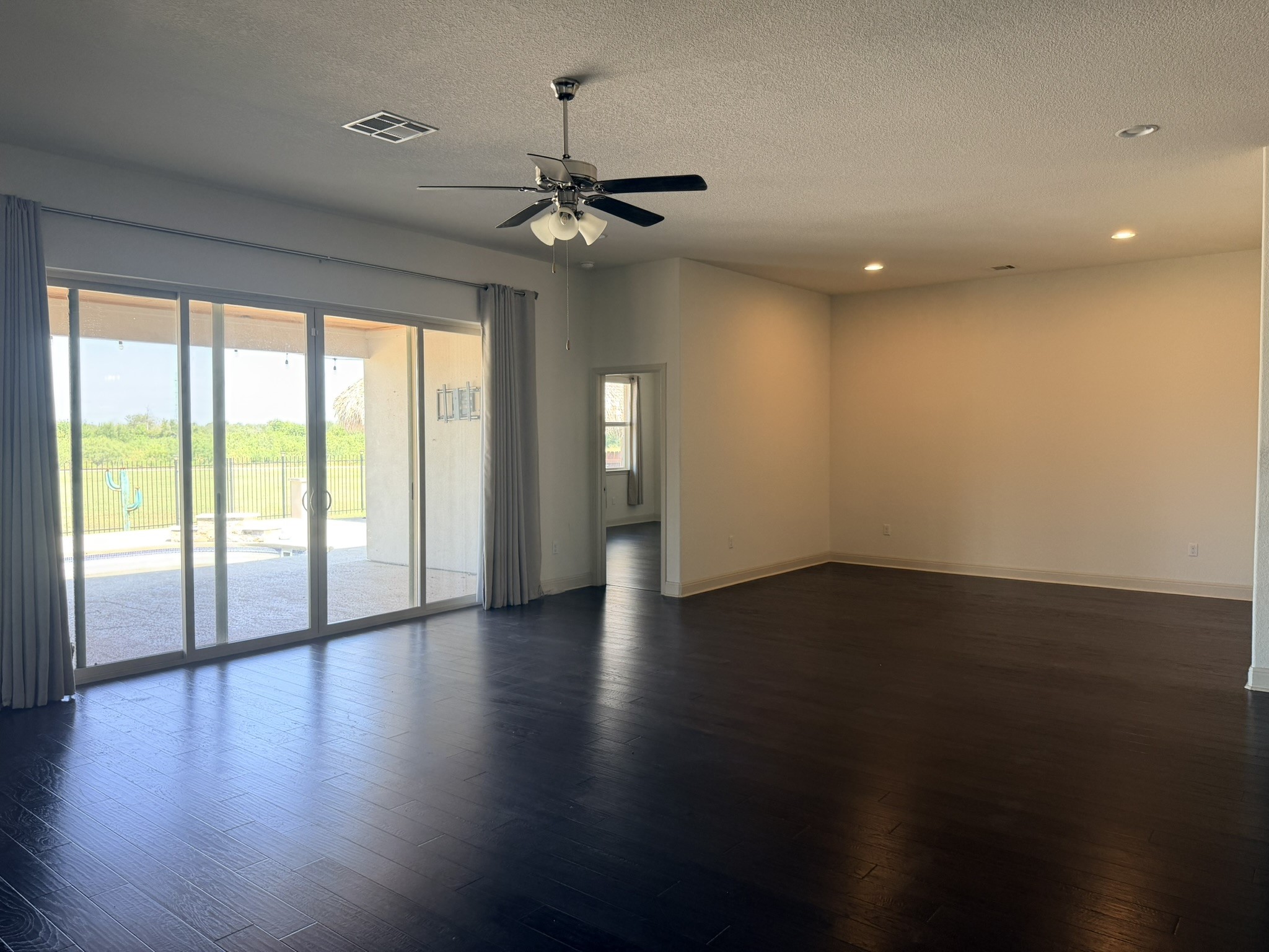 16824 Aventura Avenue Property Photo 10