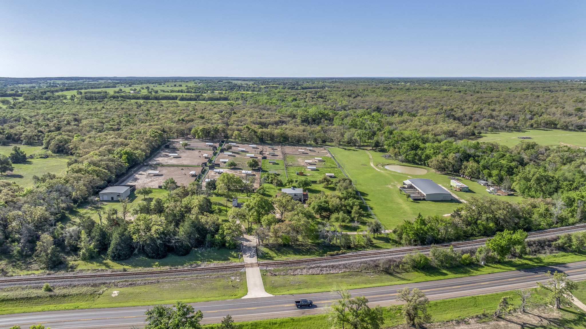 1692 E Highway 79 Property Photo 18