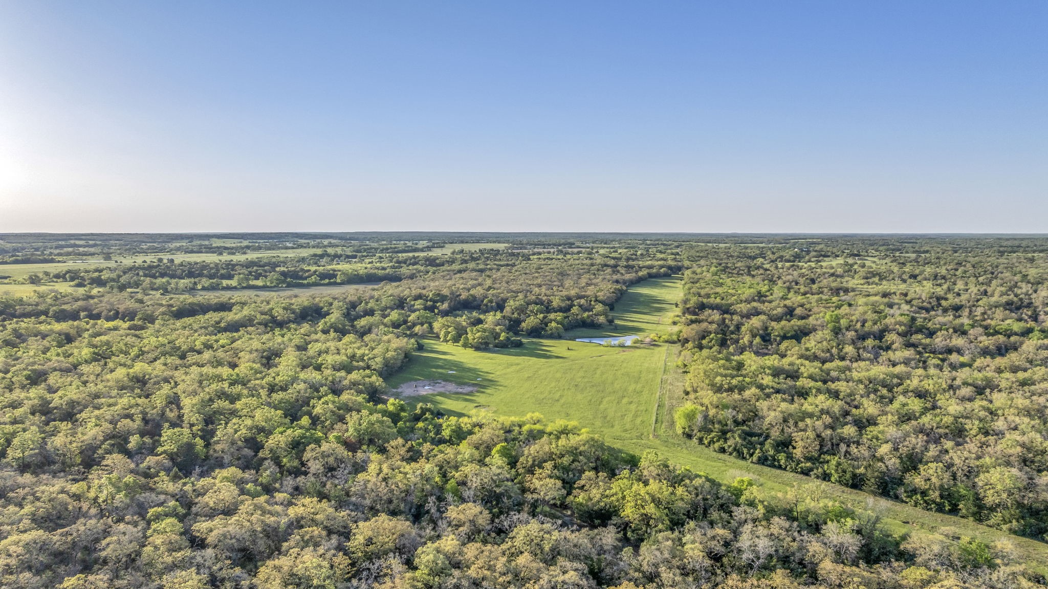 1692 E Highway 79 Property Photo 32