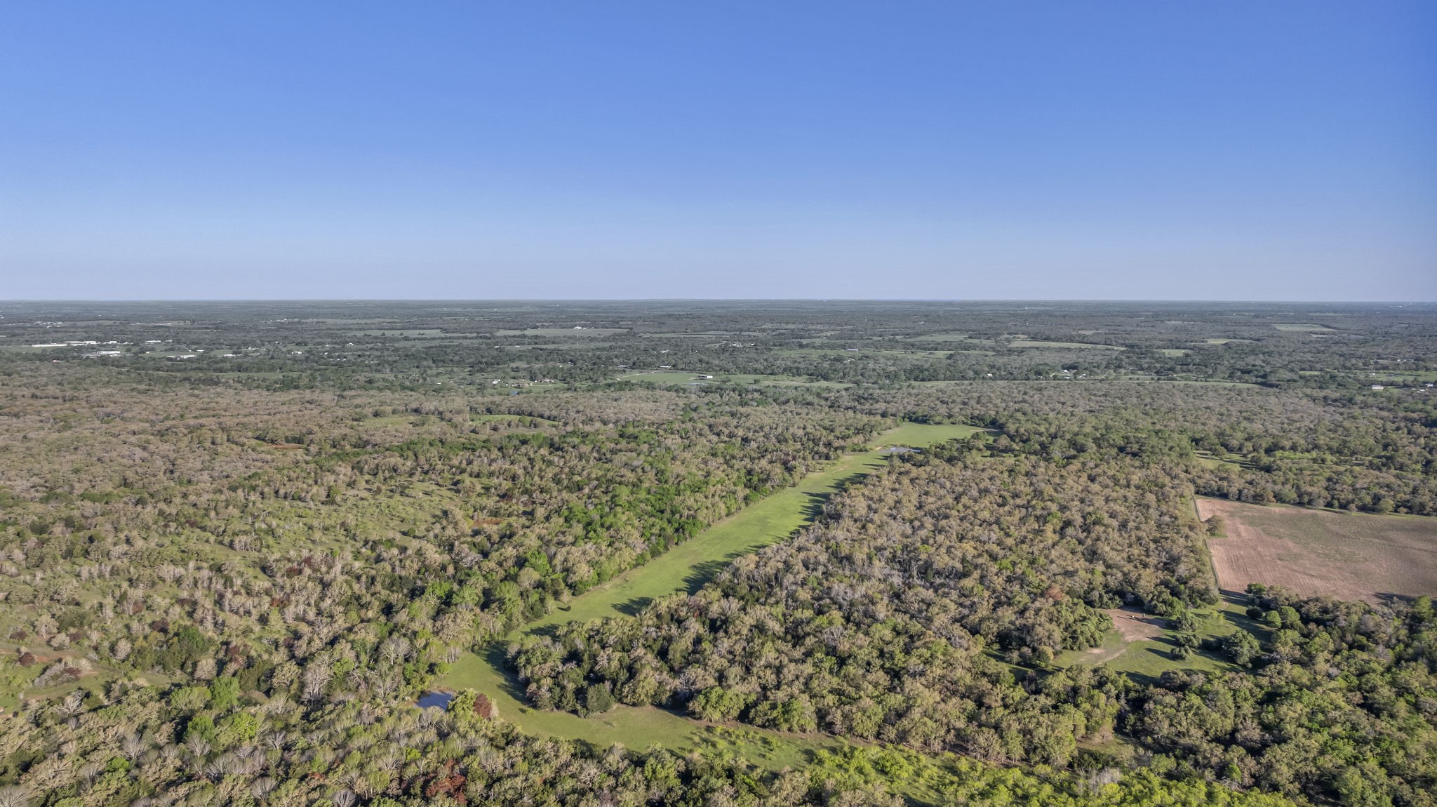 1692 E Highway 79 Property Photo 34