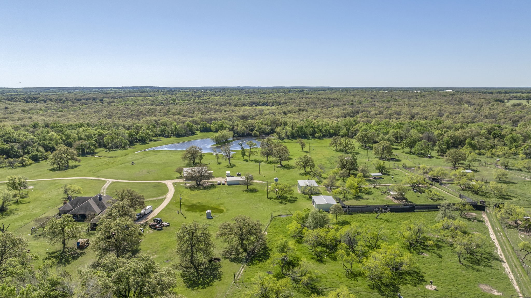 1692 E Highway 79 Property Photo 44