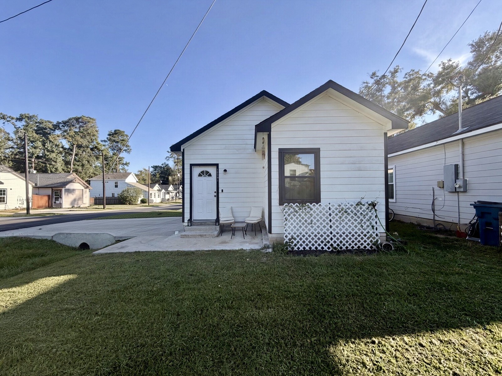 16601 E Ivanhoe Property Photo 2