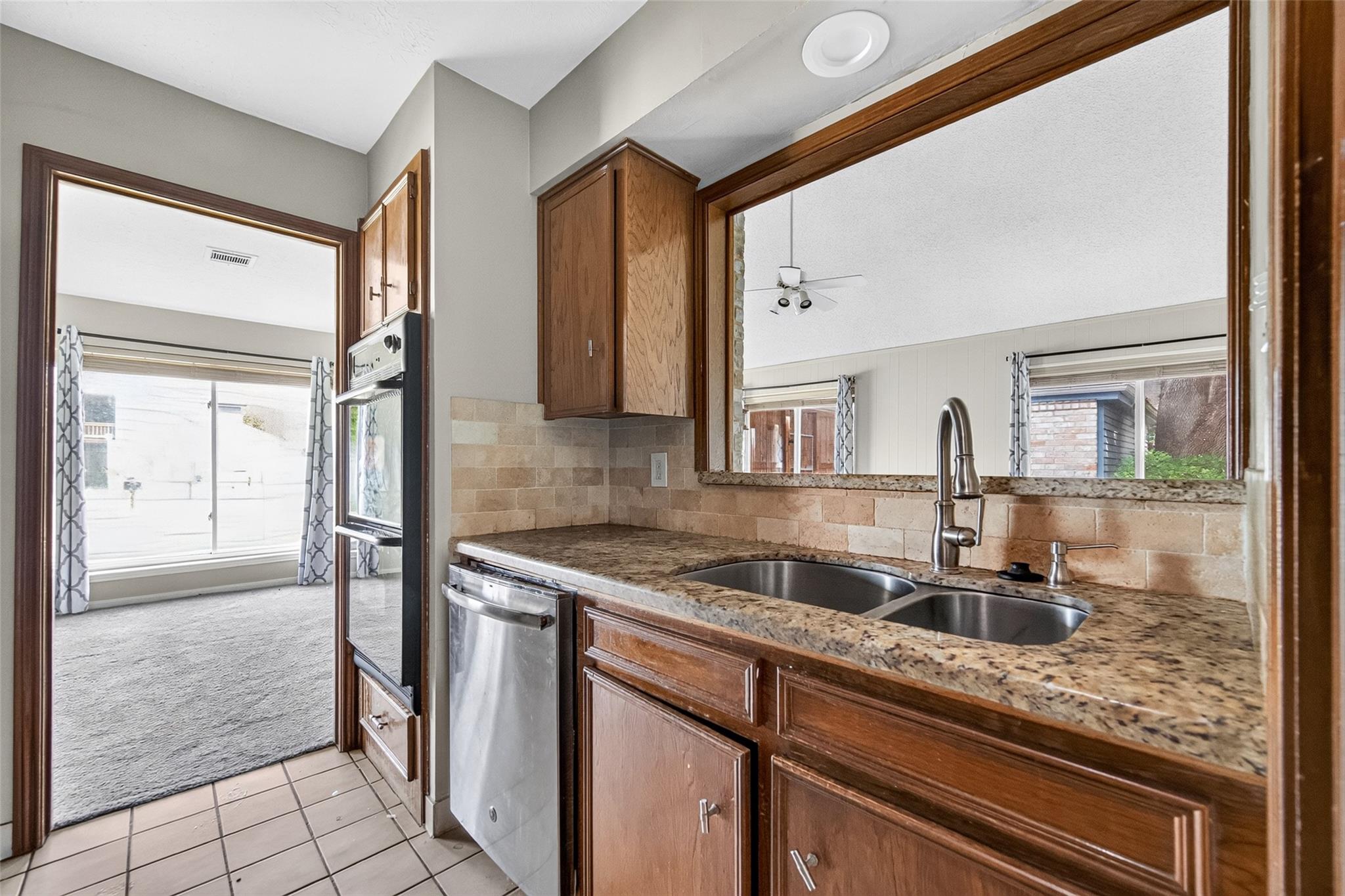 2303 La Quinta Drive, Missouri City Tx 77459 Property Photo 17