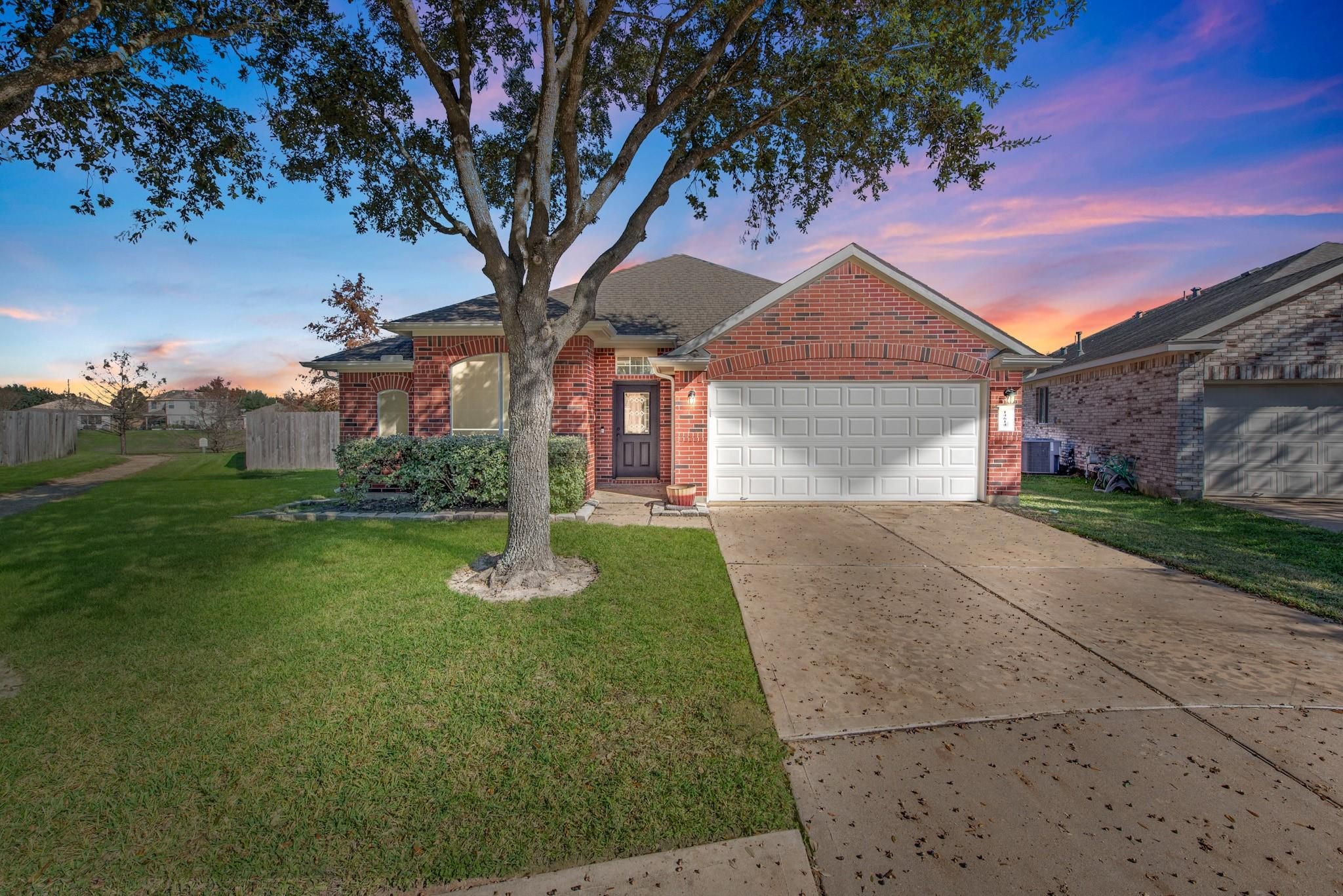 14614 Gearen Court Property Photo 1