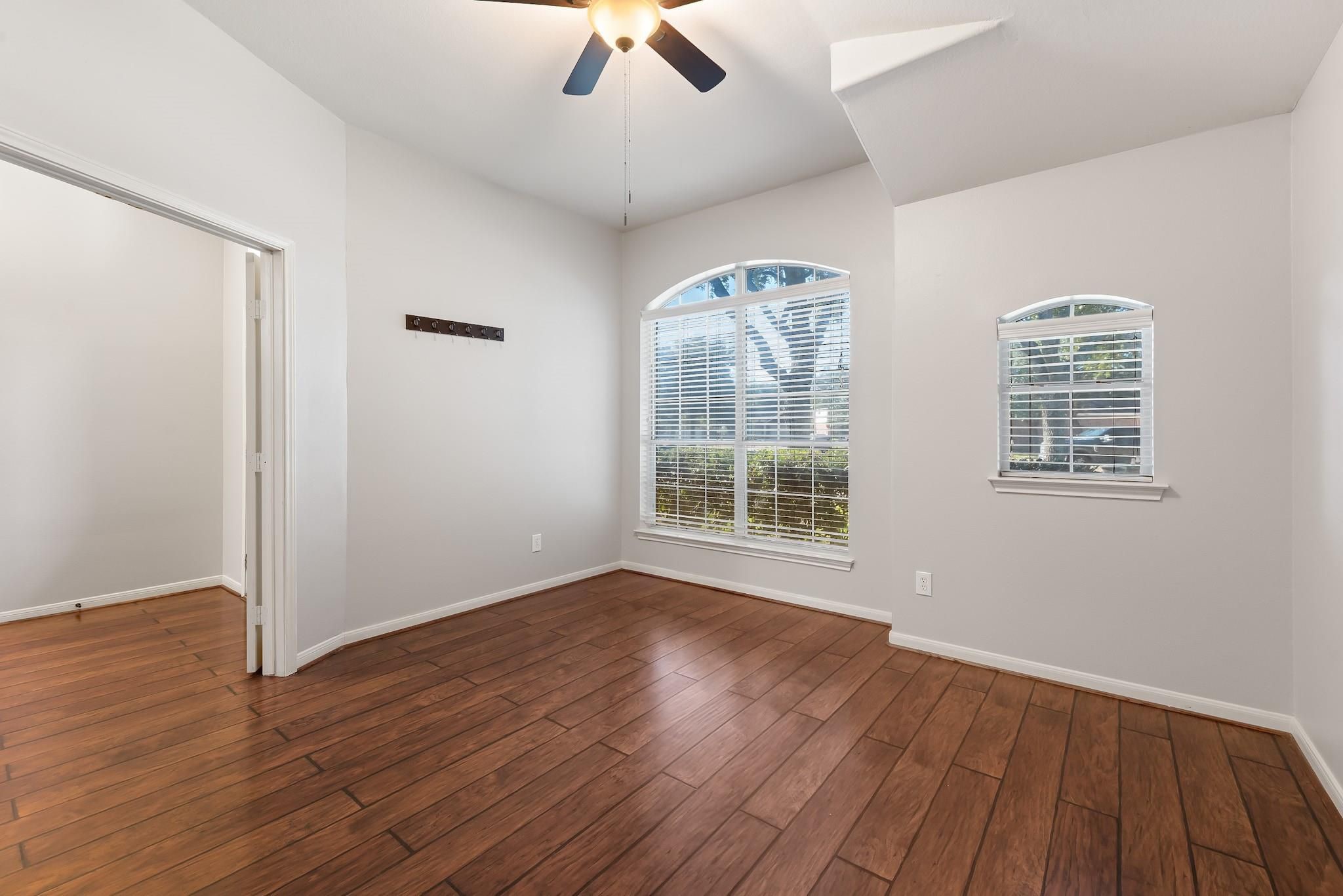 14614 Gearen Court Property Photo 4