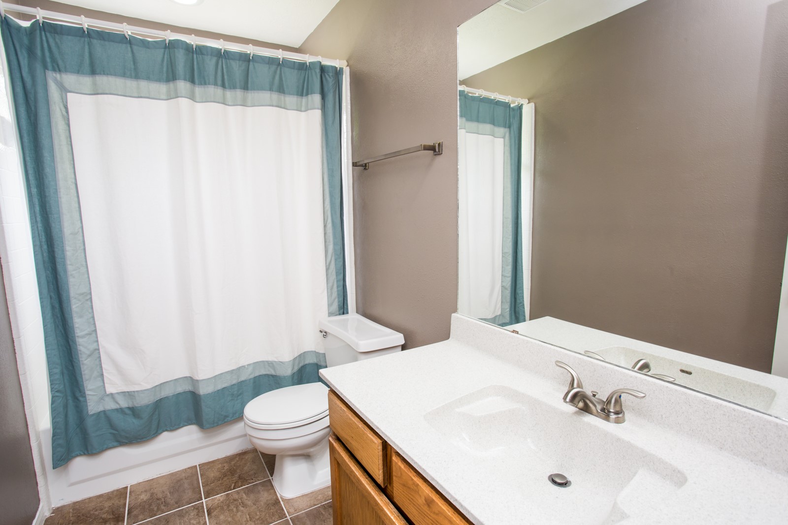 5007 Oaksedge Lane Property Photo 15