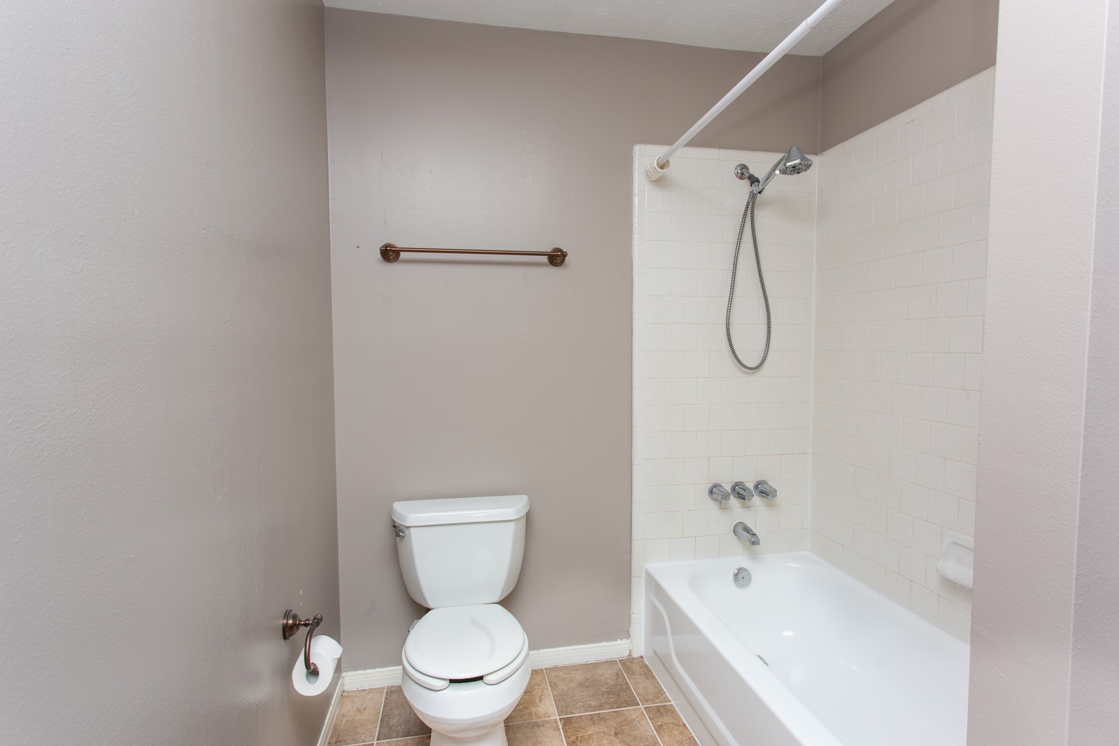 5007 Oaksedge Lane Property Photo 20