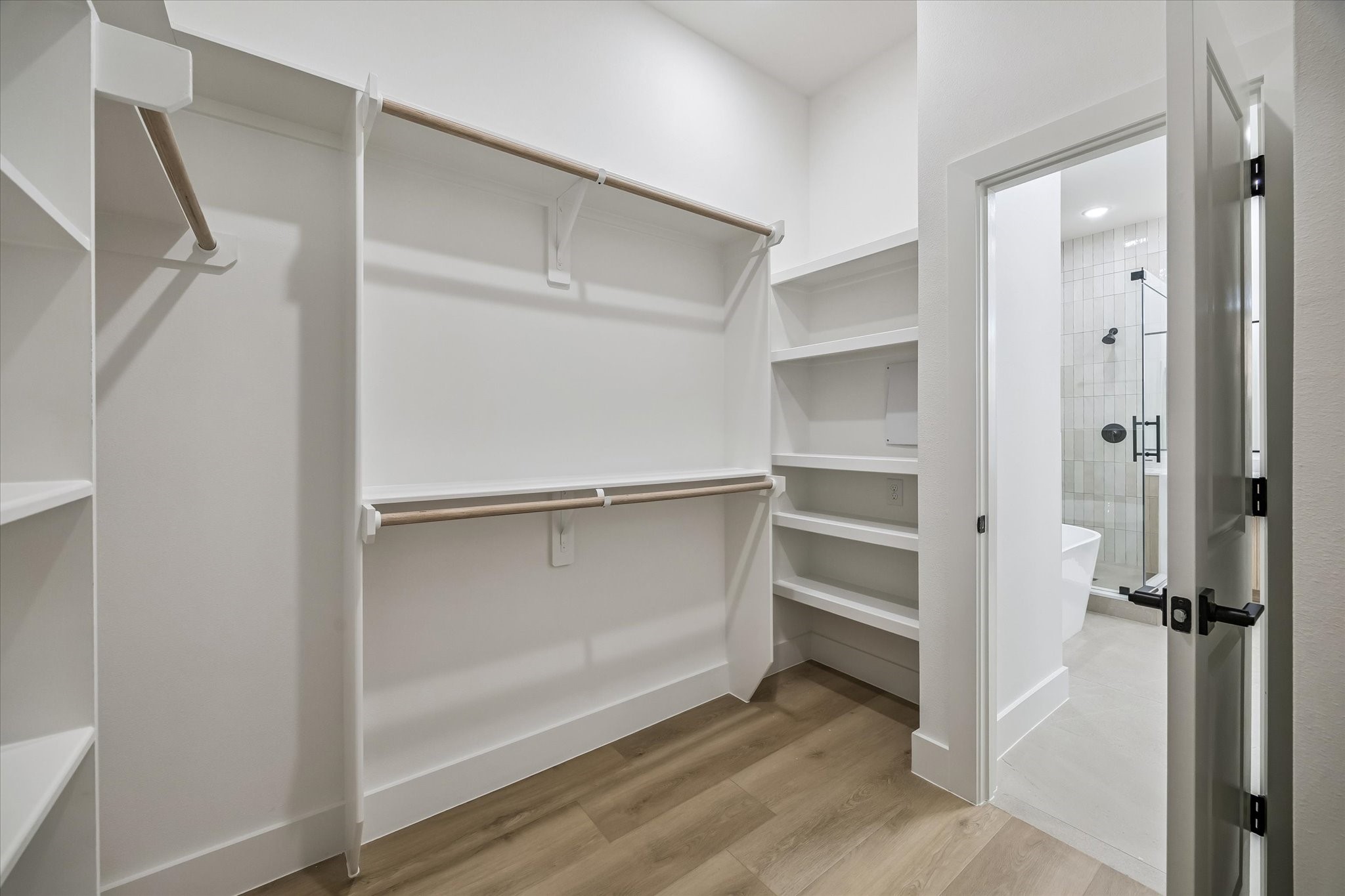 734 Curtin Street Property Photo 25