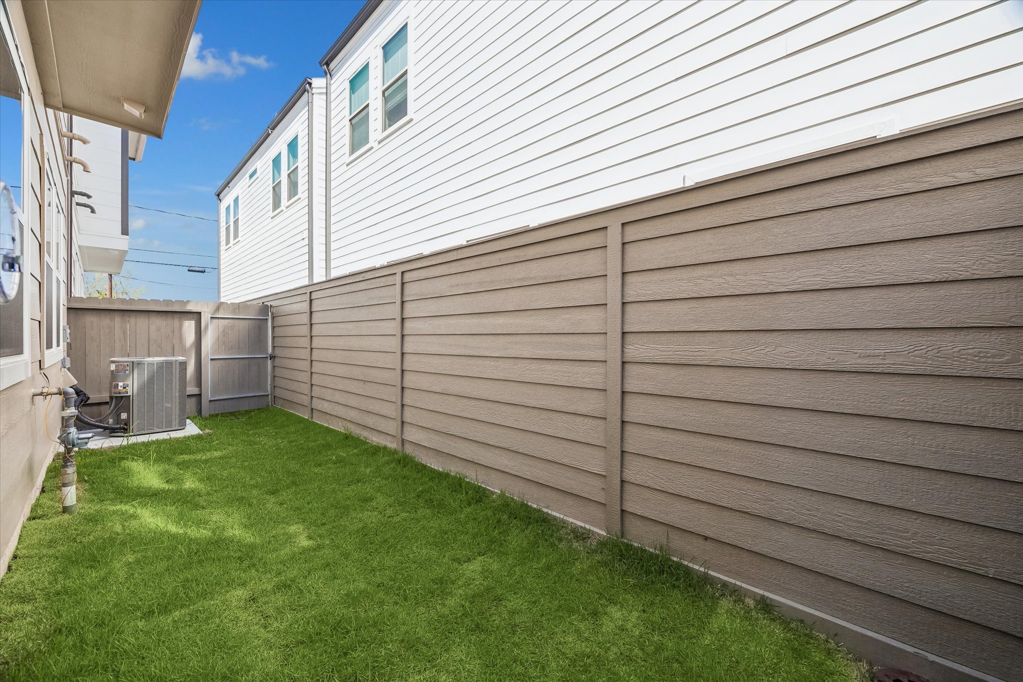 734 Curtin Street Property Photo 27