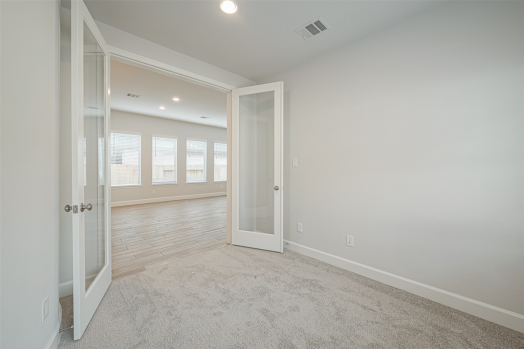 213 Mccrea Court Property Photo 8