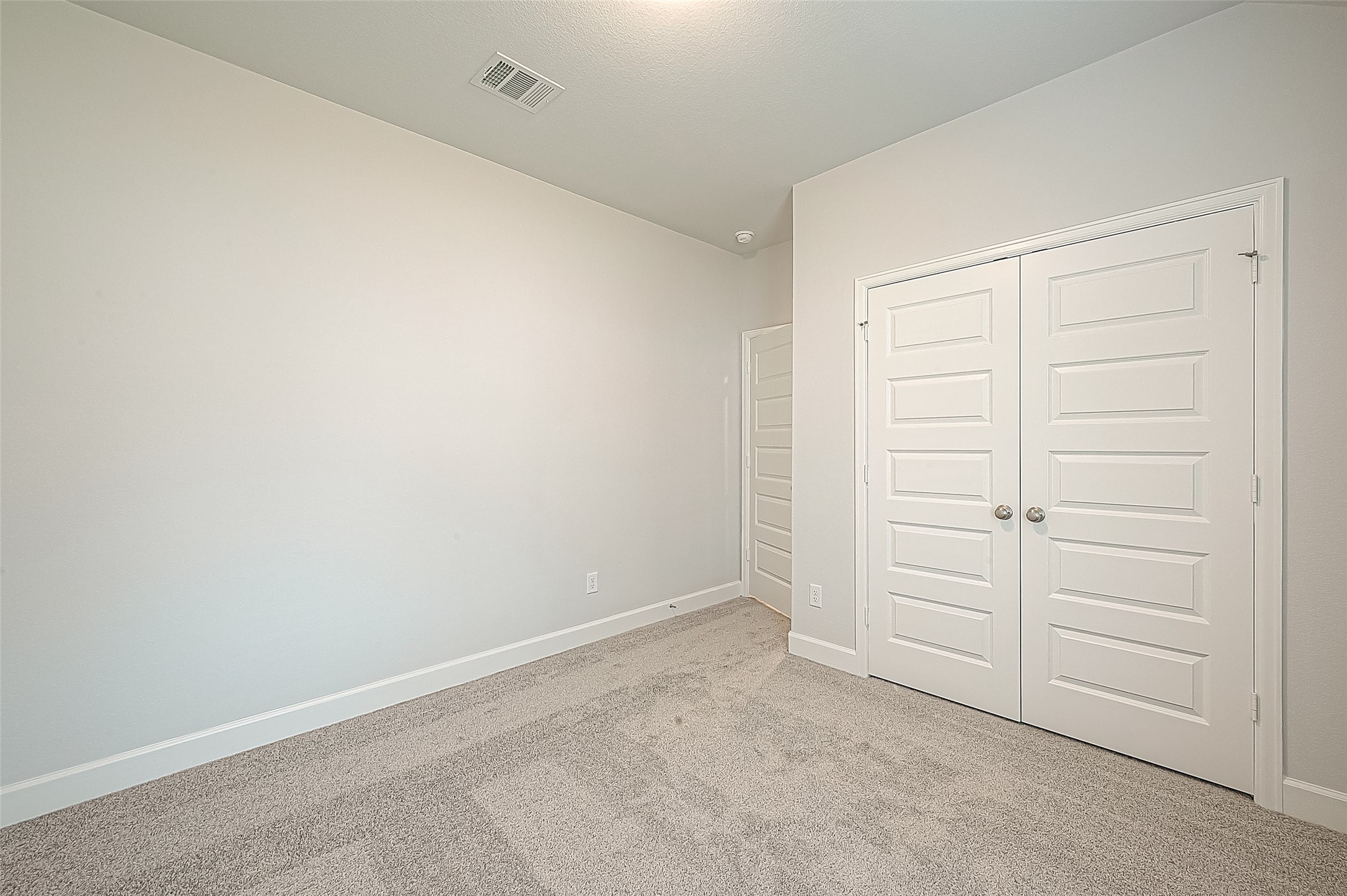 213 Mccrea Court Property Photo 28