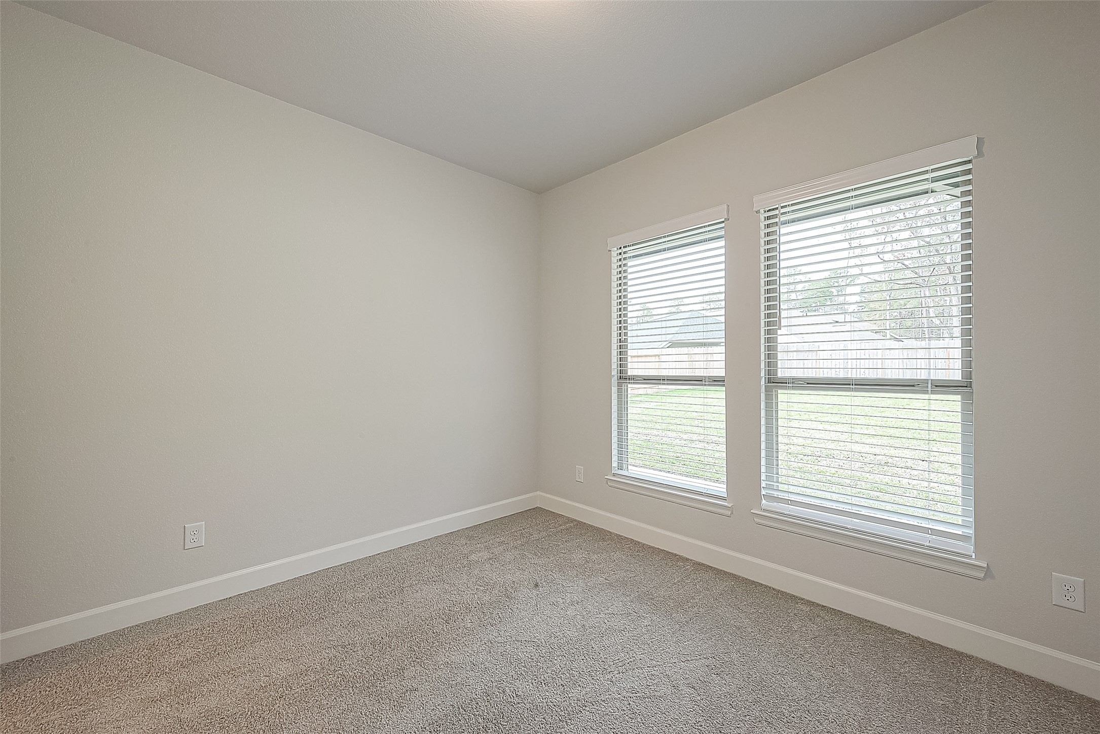 213 Mccrea Court Property Photo 33